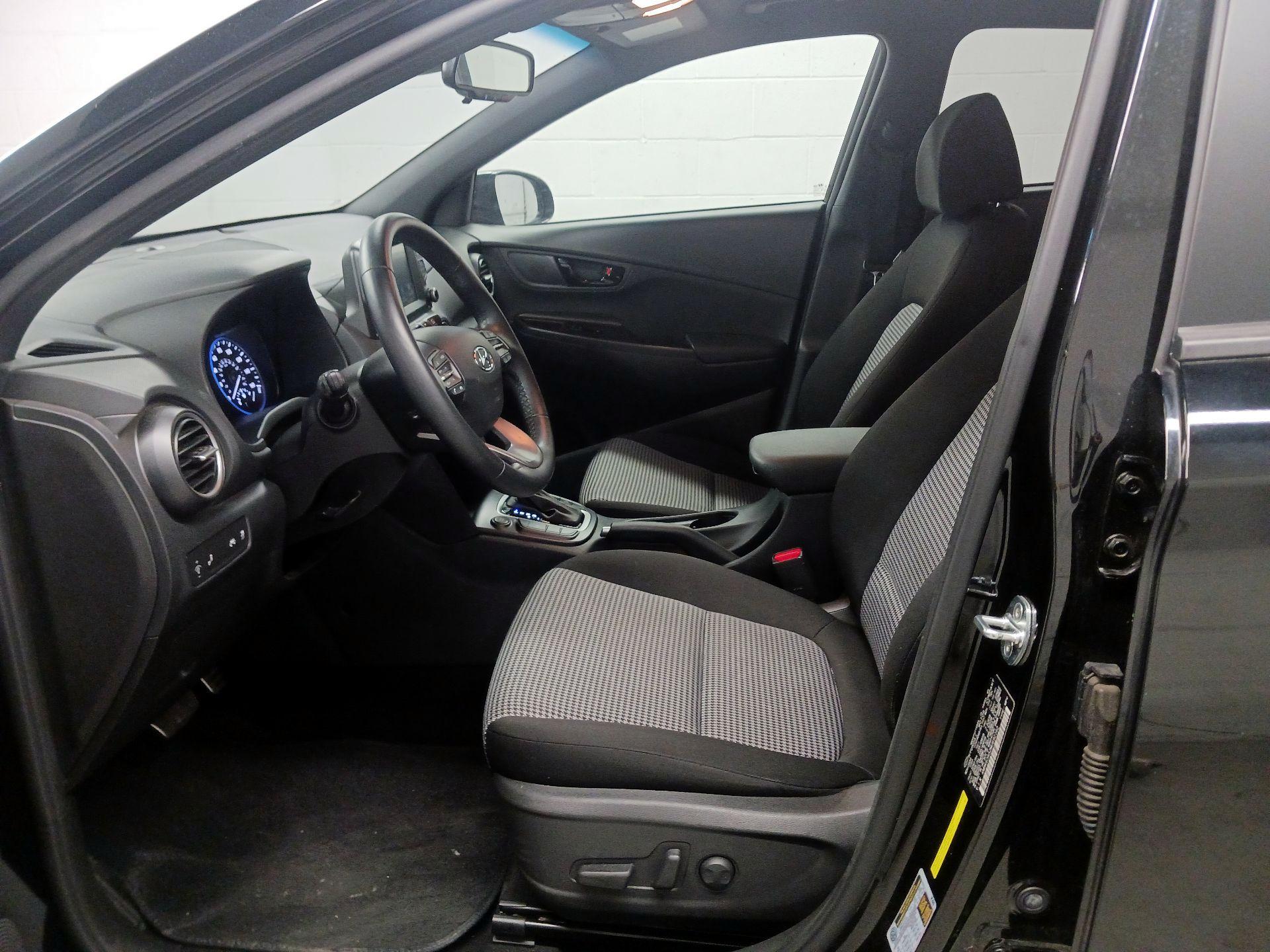 Thumbnail: 2021 Hyundai Kona - 11