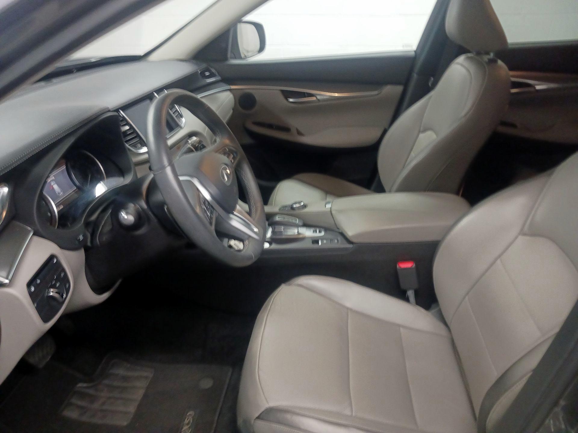 Thumbnail: 2023 INFINITI QX50 - 11