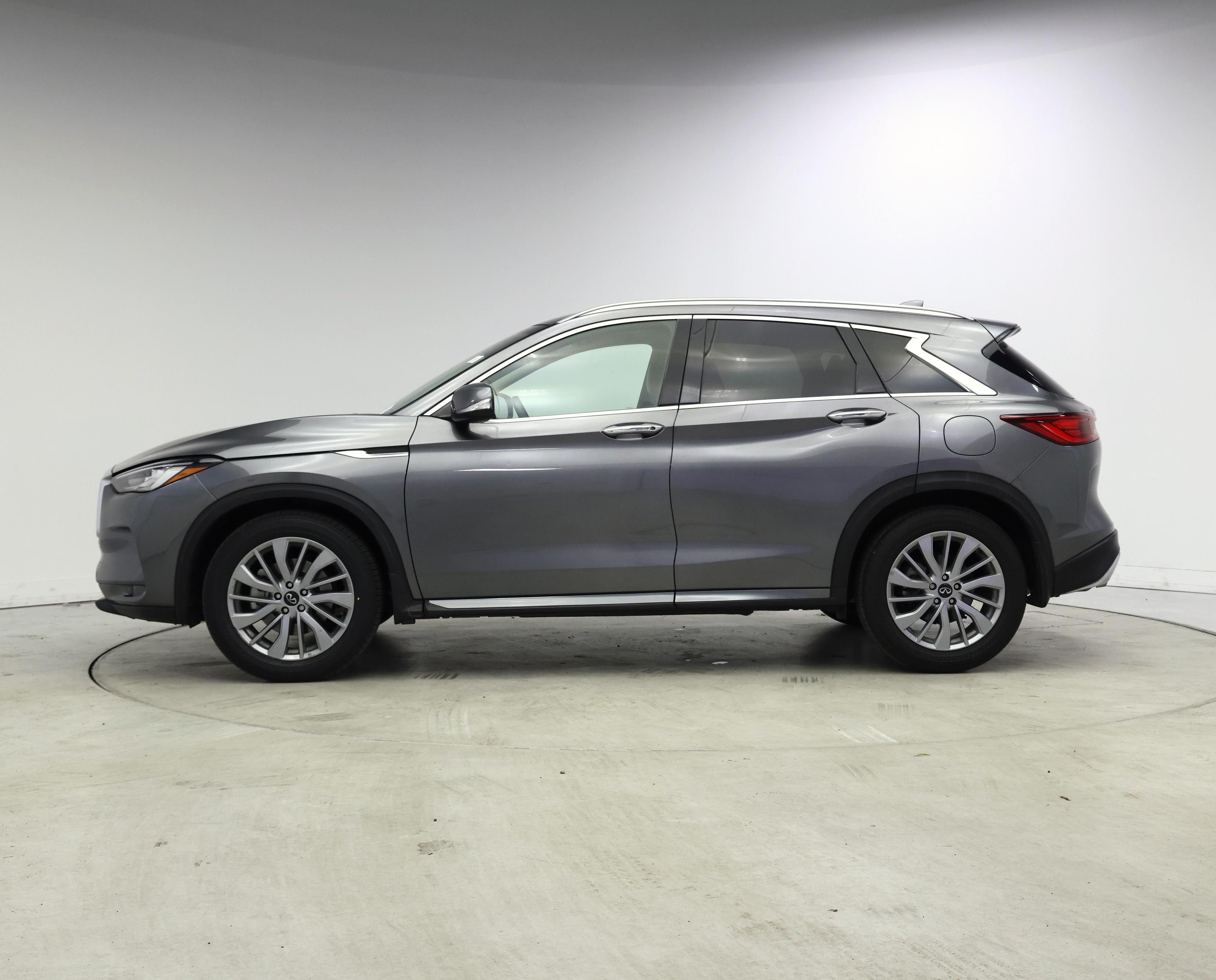 Thumbnail: 2023 INFINITI QX50 - 3