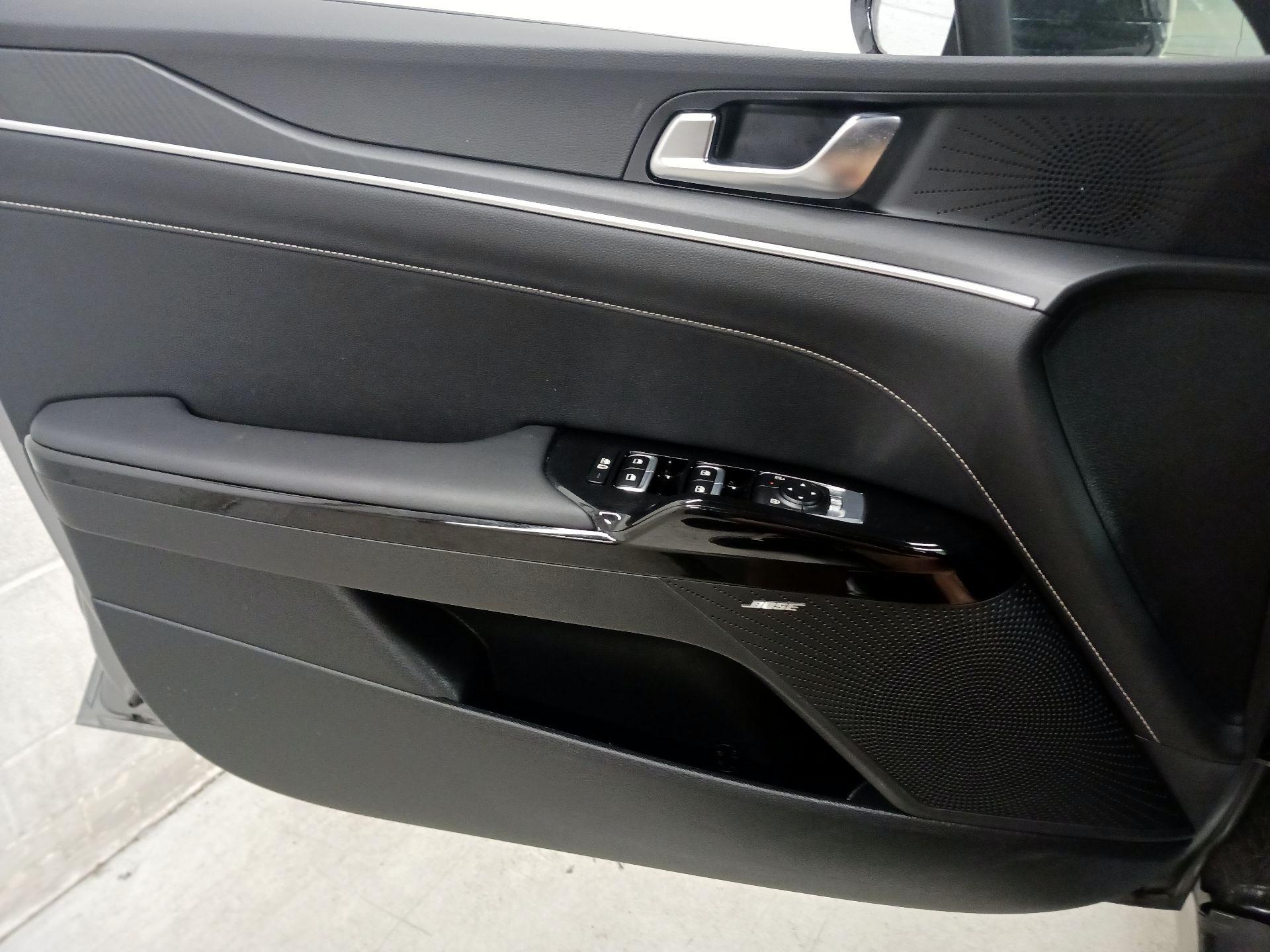 Thumbnail: 2025 Kia K5 - 12