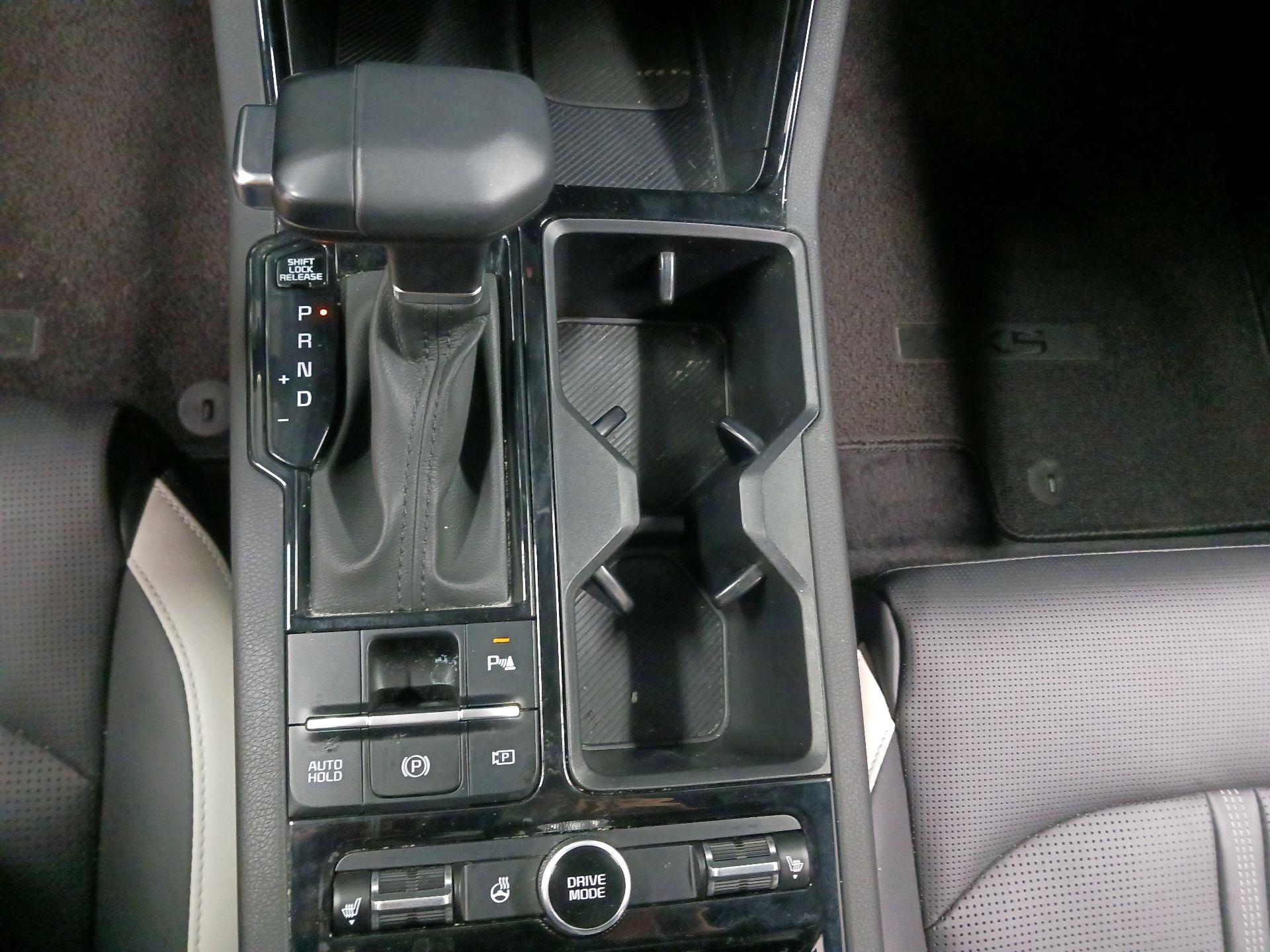 Thumbnail: 2025 Kia K5 - 15