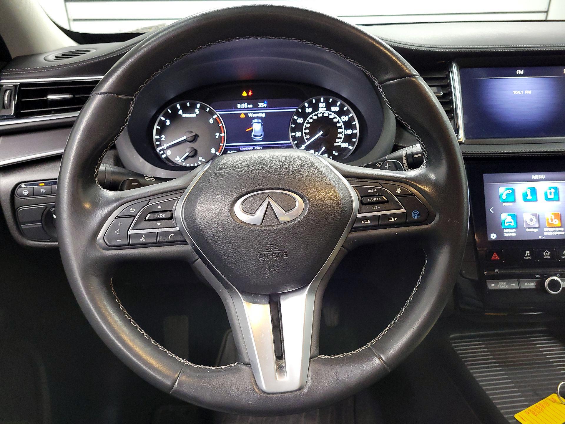 Thumbnail: 2022 INFINITI QX50 - 10