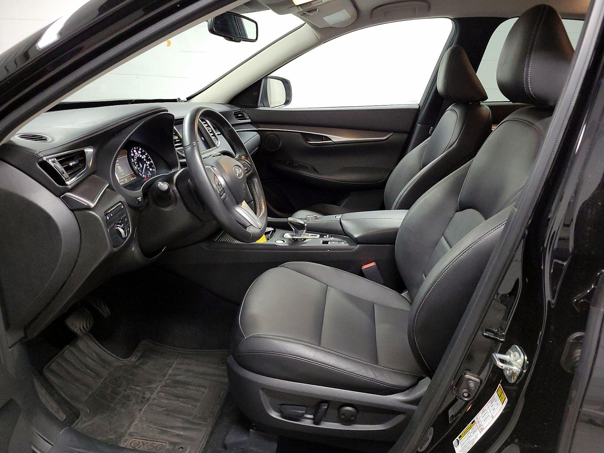 Thumbnail: 2022 INFINITI QX50 - 11