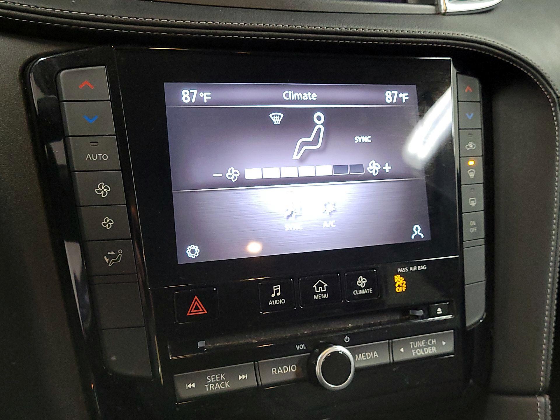 Thumbnail: 2022 INFINITI QX50 - 16