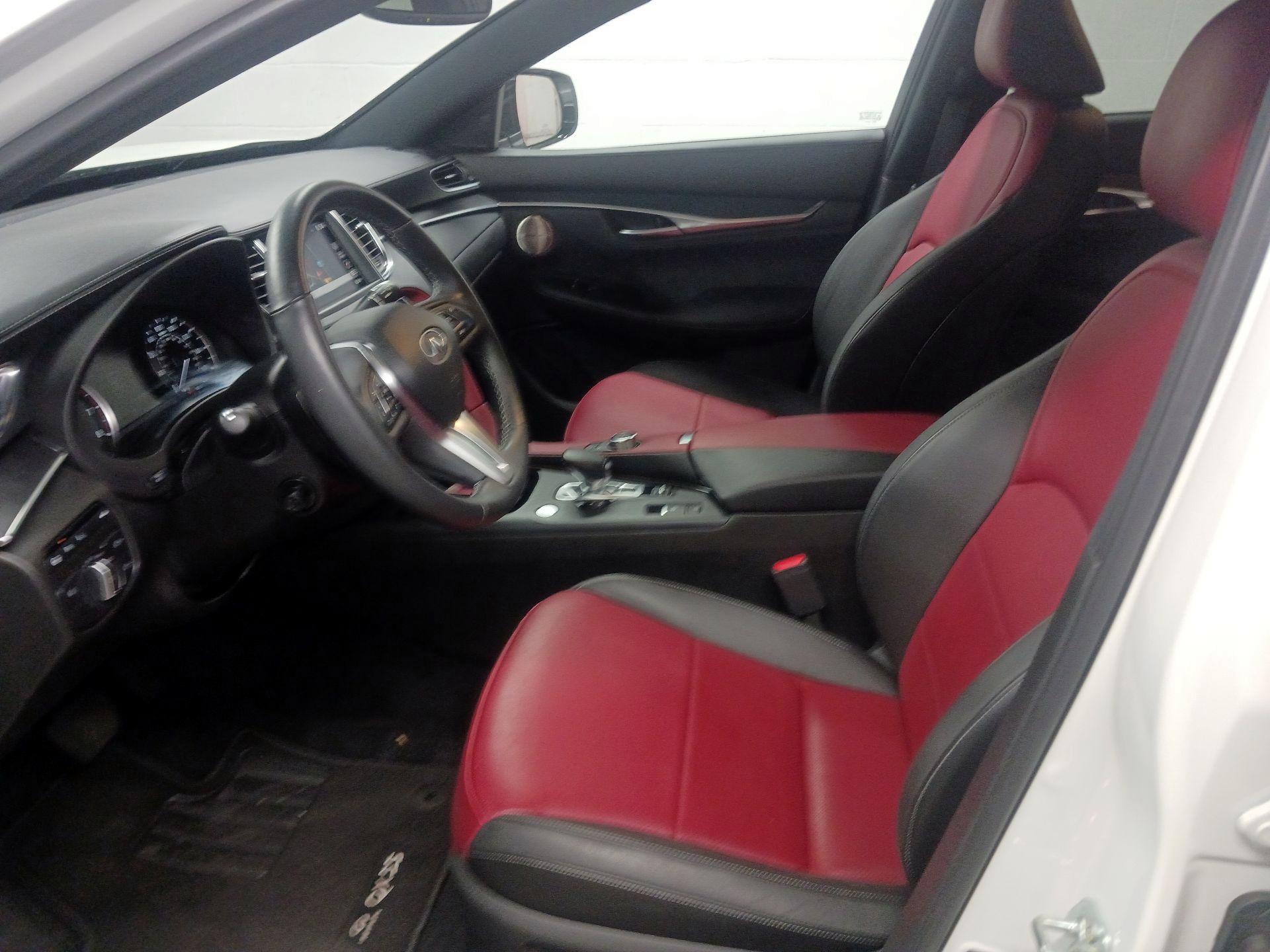 Thumbnail: 2023 INFINITI QX55 - 11