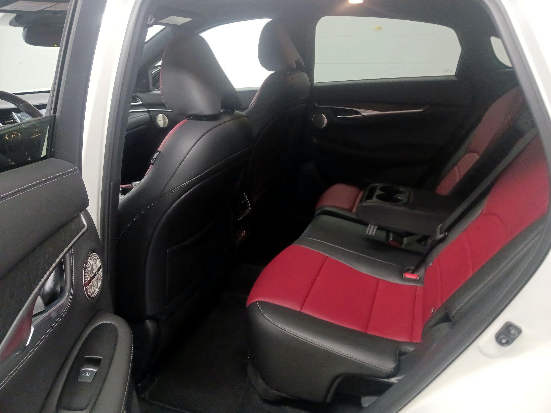 Thumbnail: 2023 INFINITI QX55 - 17