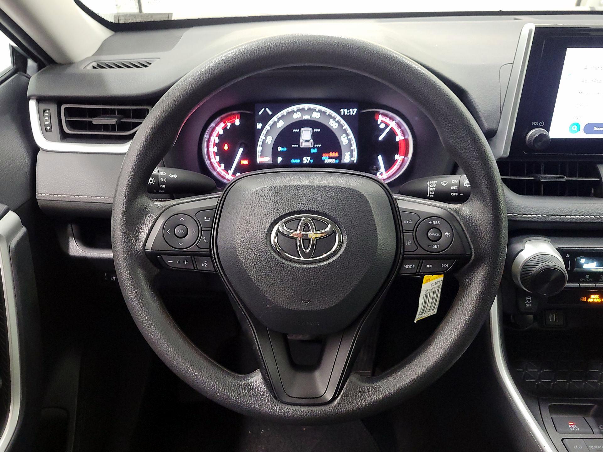 Thumbnail: 2024 Toyota RAV4 - 10