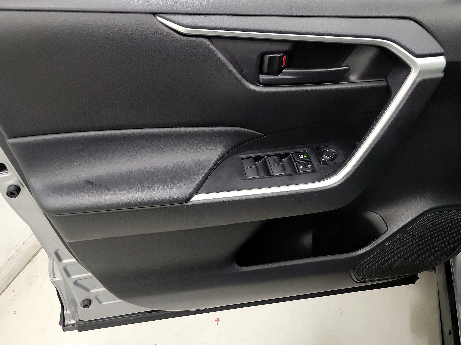 Thumbnail: 2024 Toyota RAV4 - 12