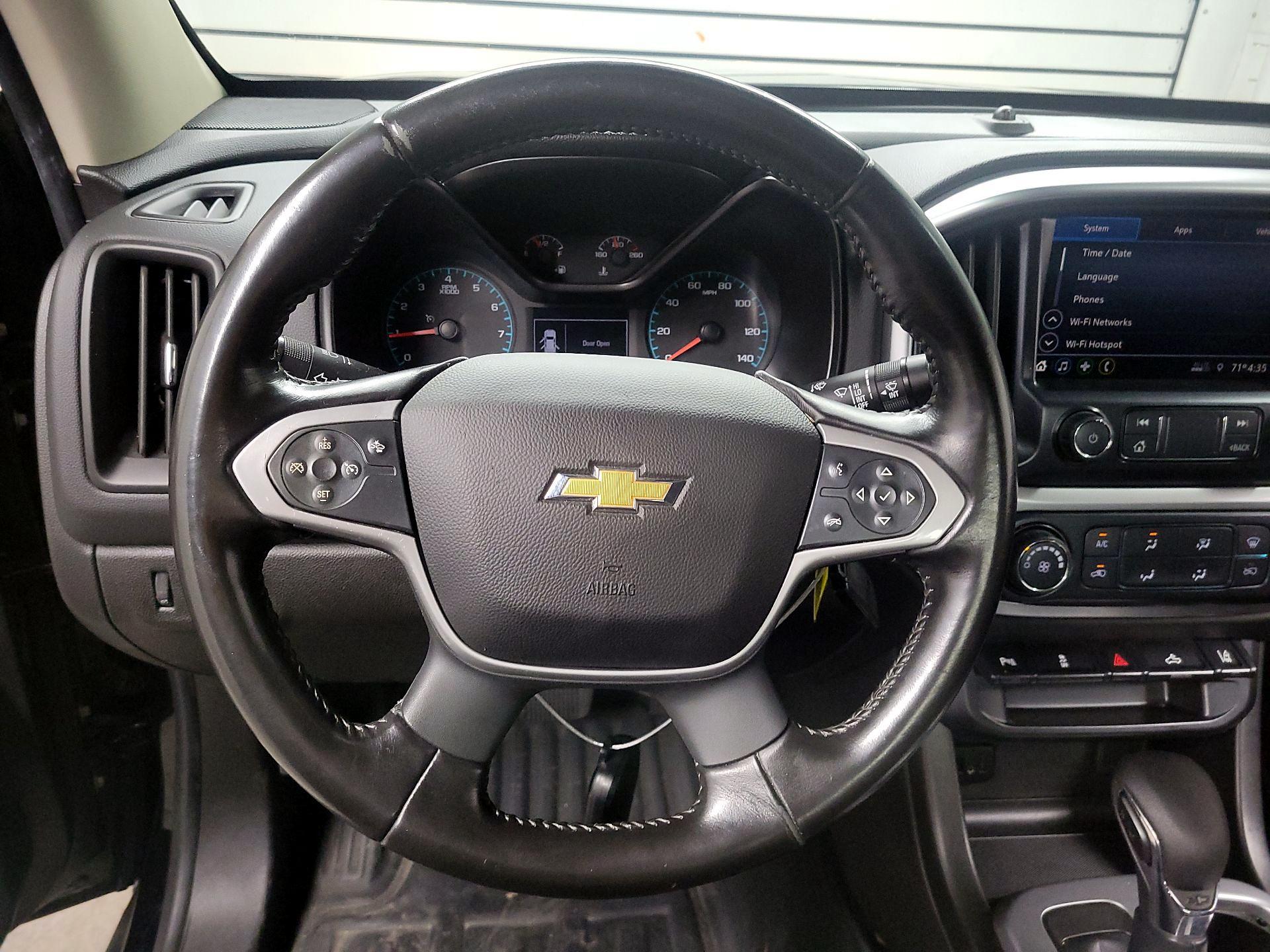 Thumbnail: 2022 Chevrolet Colorado - 10