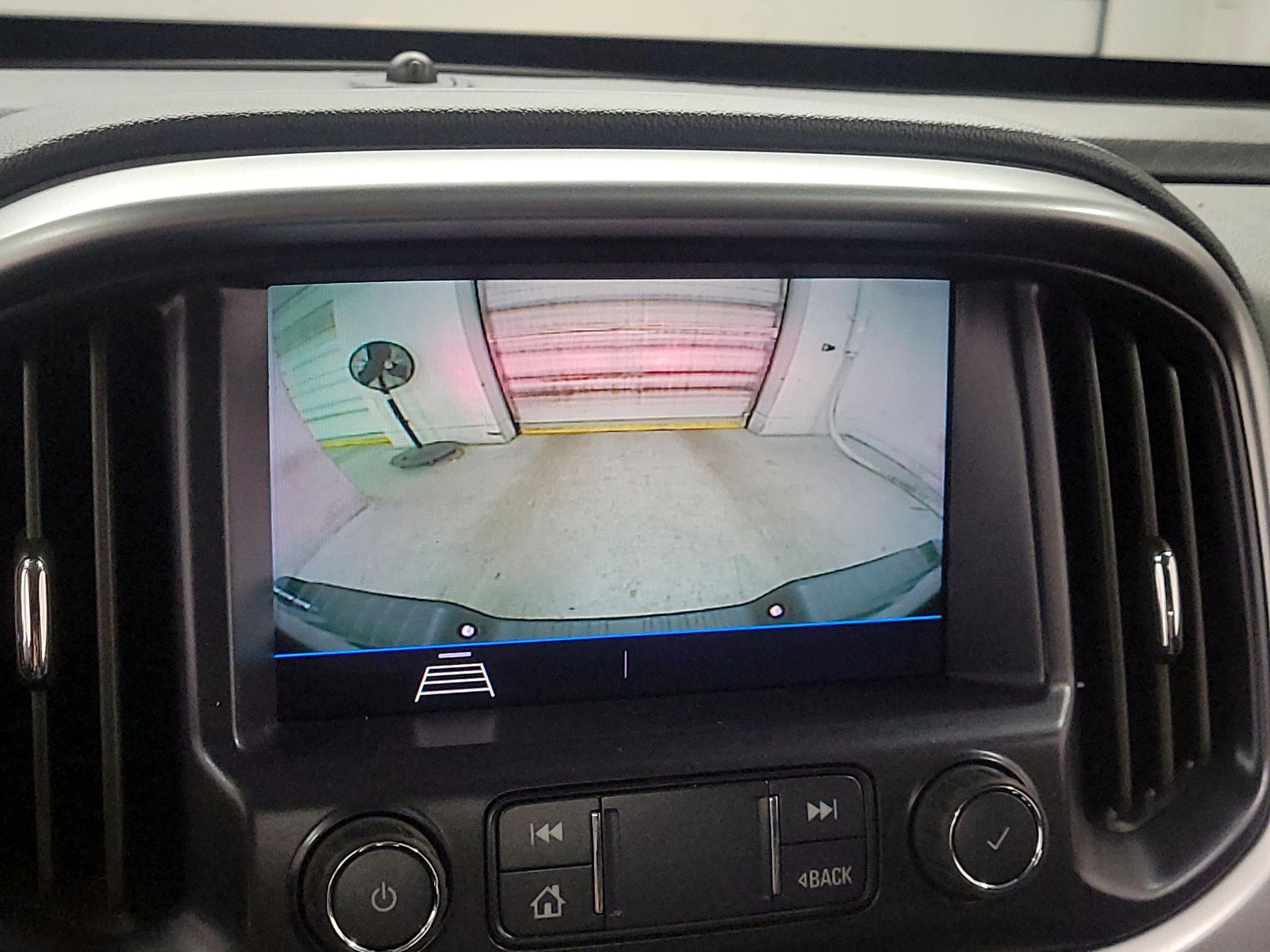 Thumbnail: 2022 Chevrolet Colorado - 13