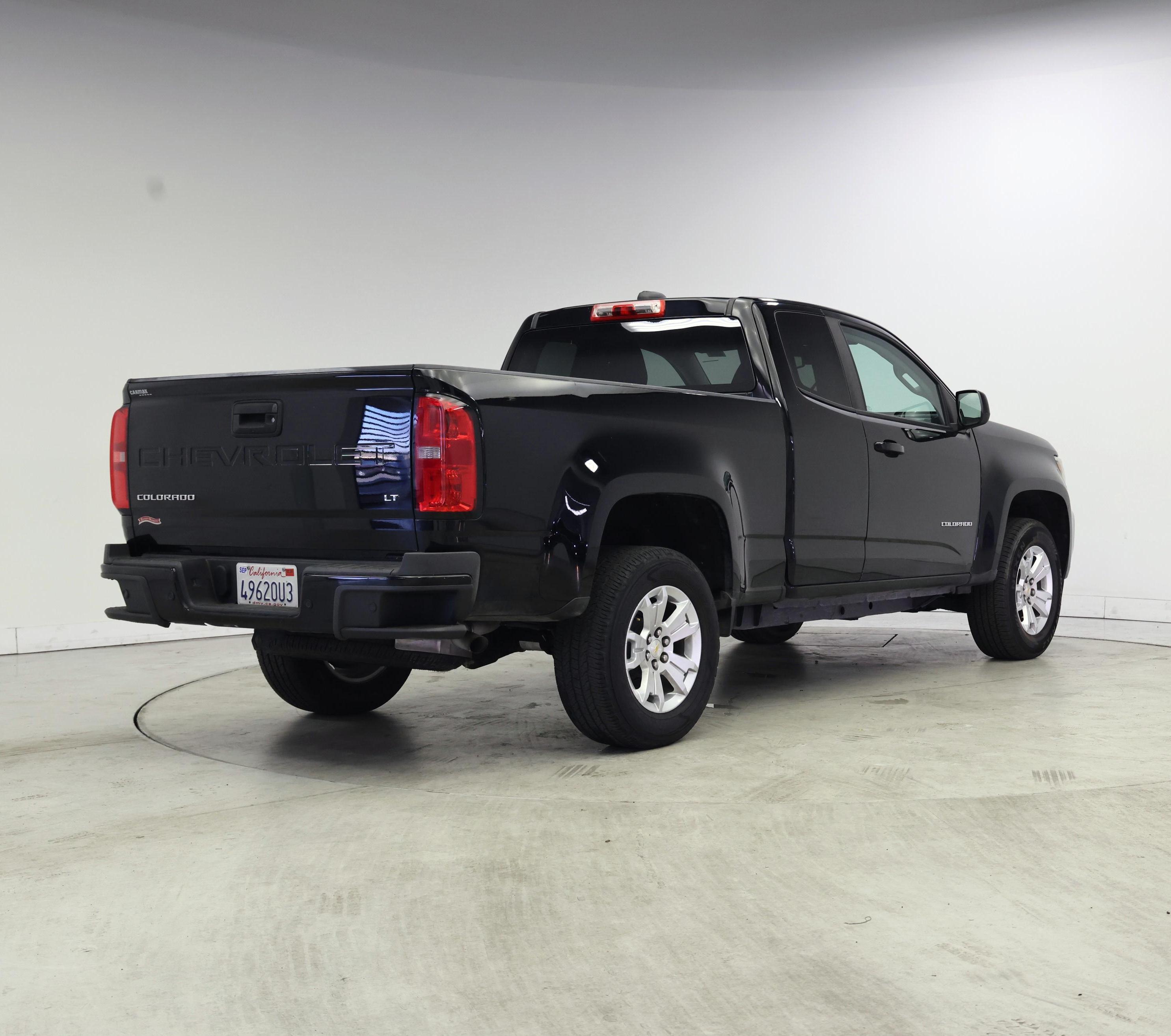 Thumbnail: 2022 Chevrolet Colorado - 8