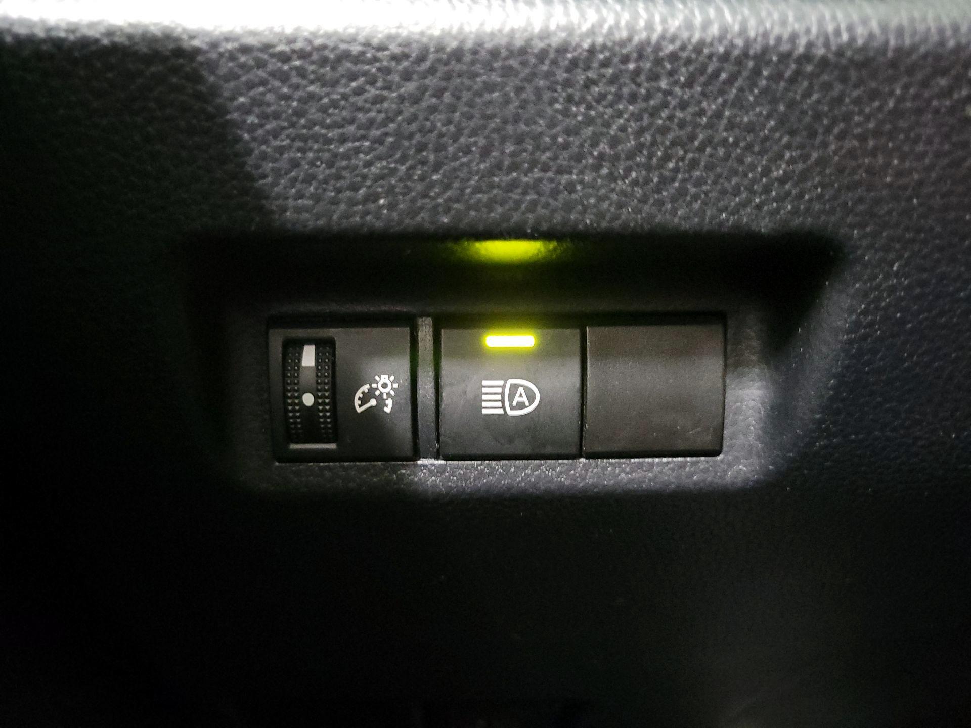 Thumbnail: 2024 Toyota RAV4 - 13