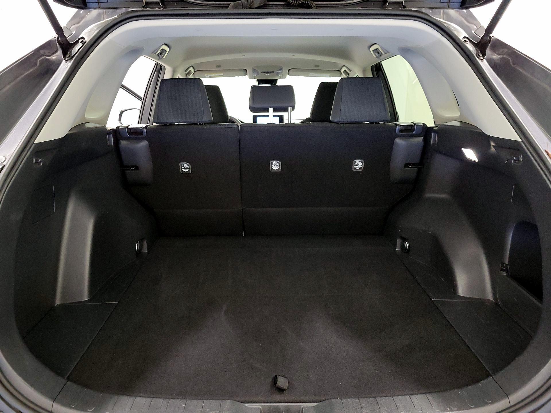 Thumbnail: 2024 Toyota RAV4 - 20