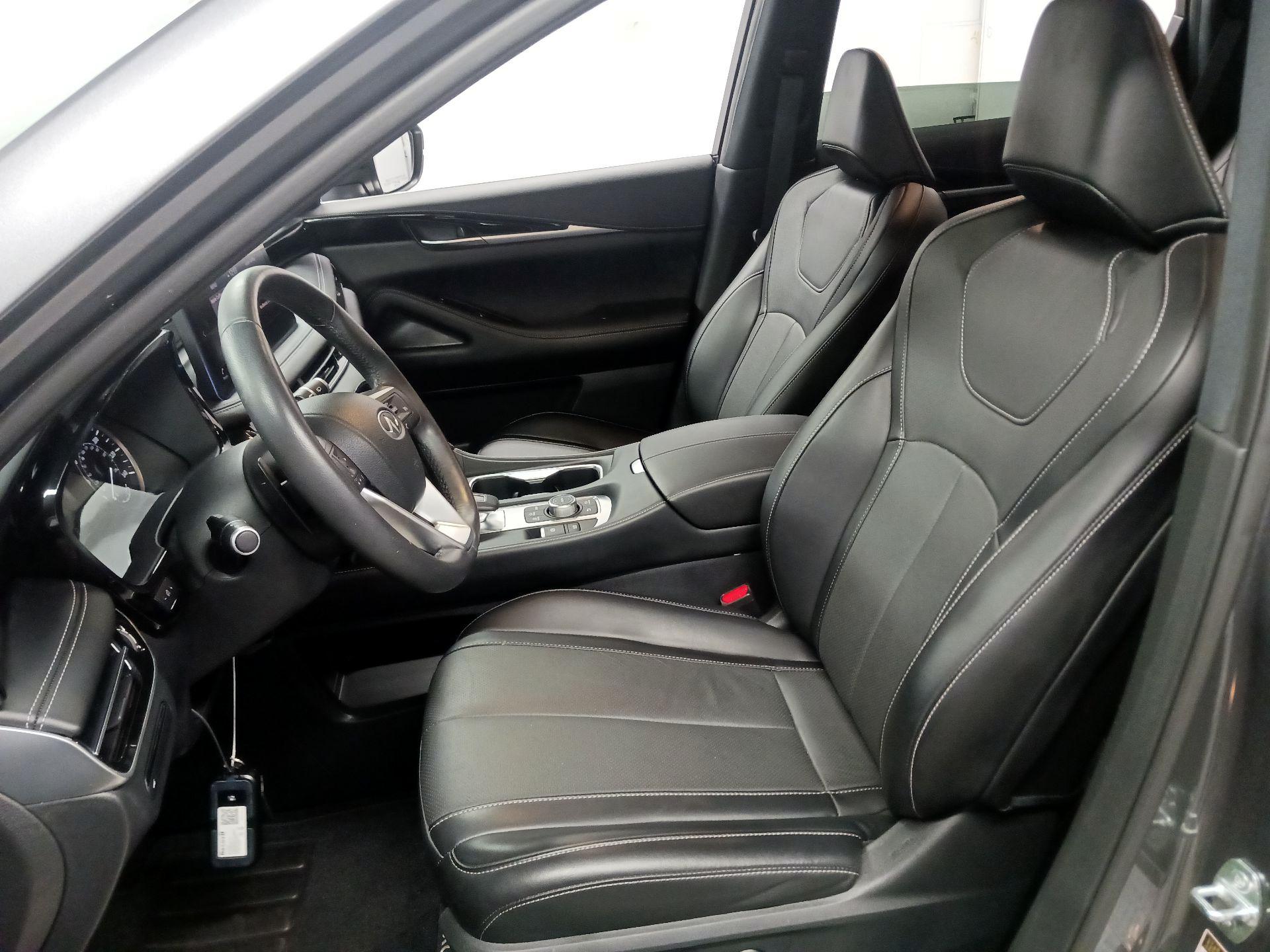 Thumbnail: 2023 INFINITI QX60 - 11