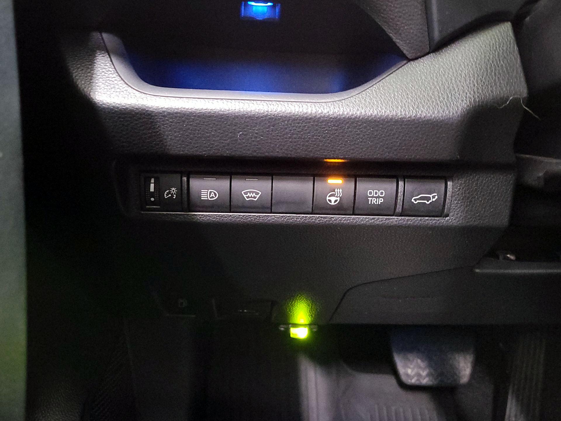 Thumbnail: 2023 Toyota RAV4 - 13