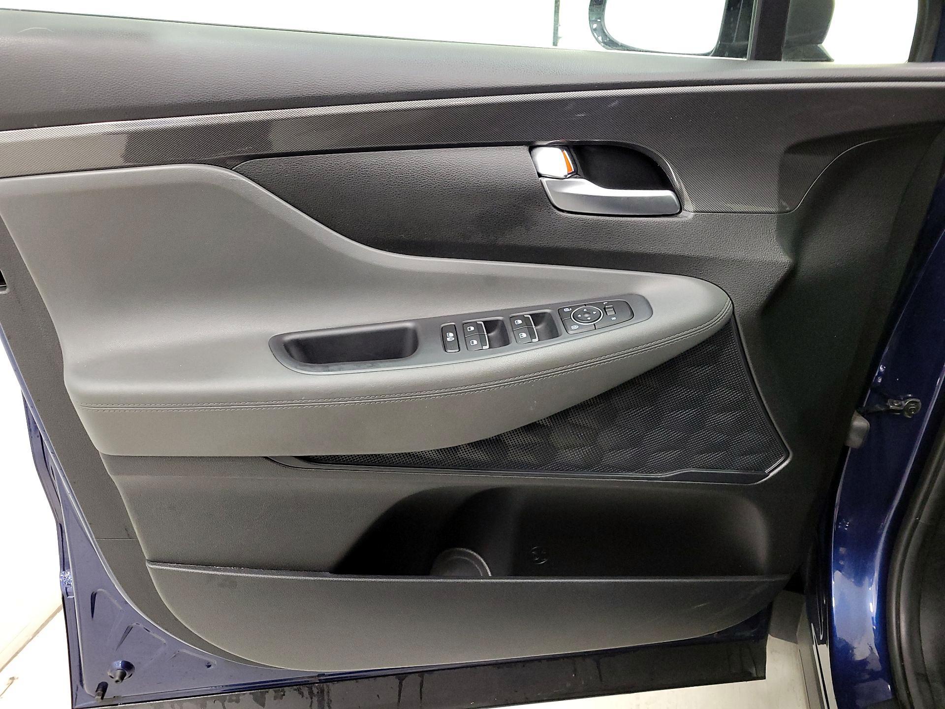 Thumbnail: 2023 Hyundai Santa Fe - 12