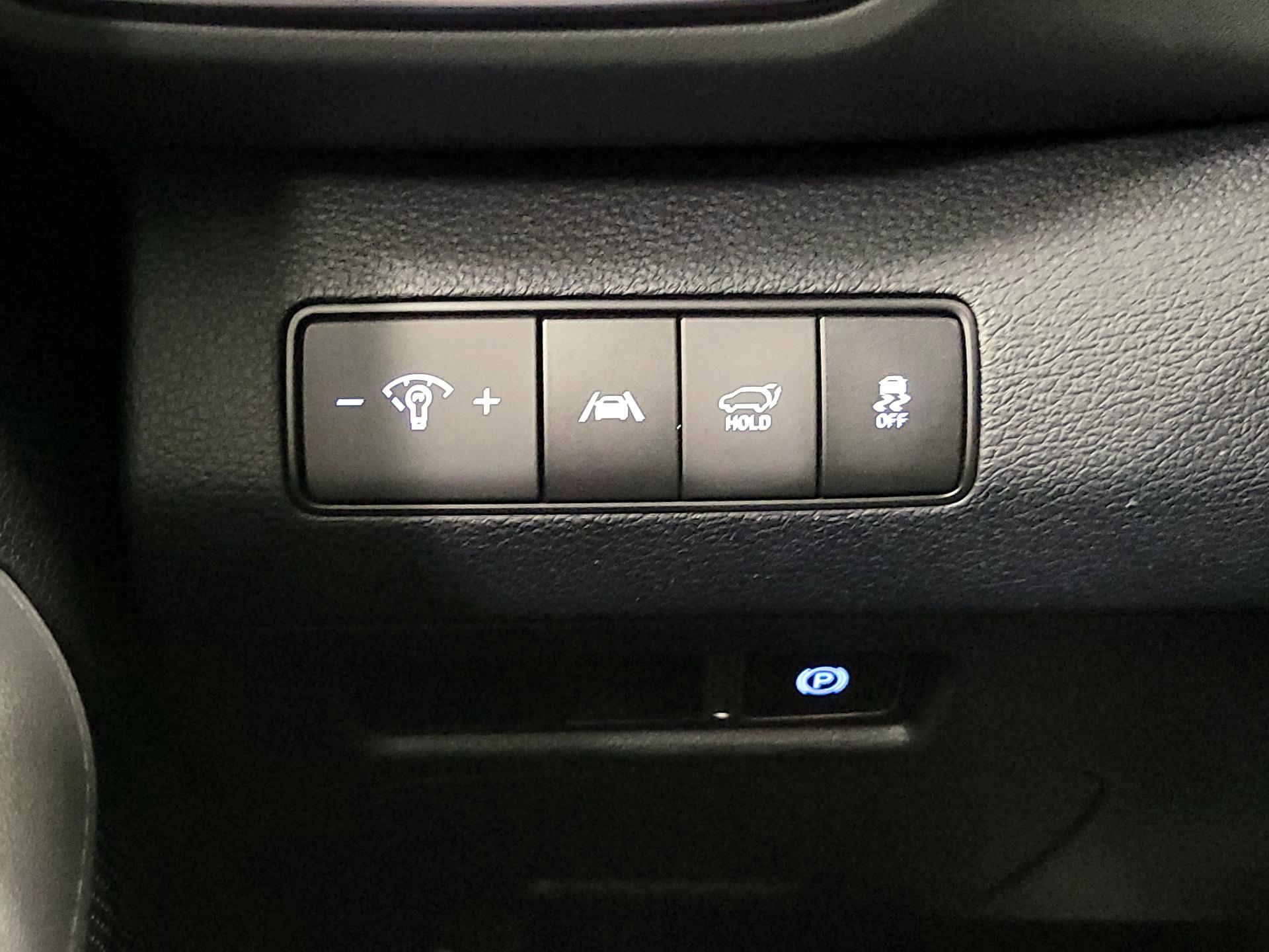 Thumbnail: 2023 Hyundai Santa Fe - 13