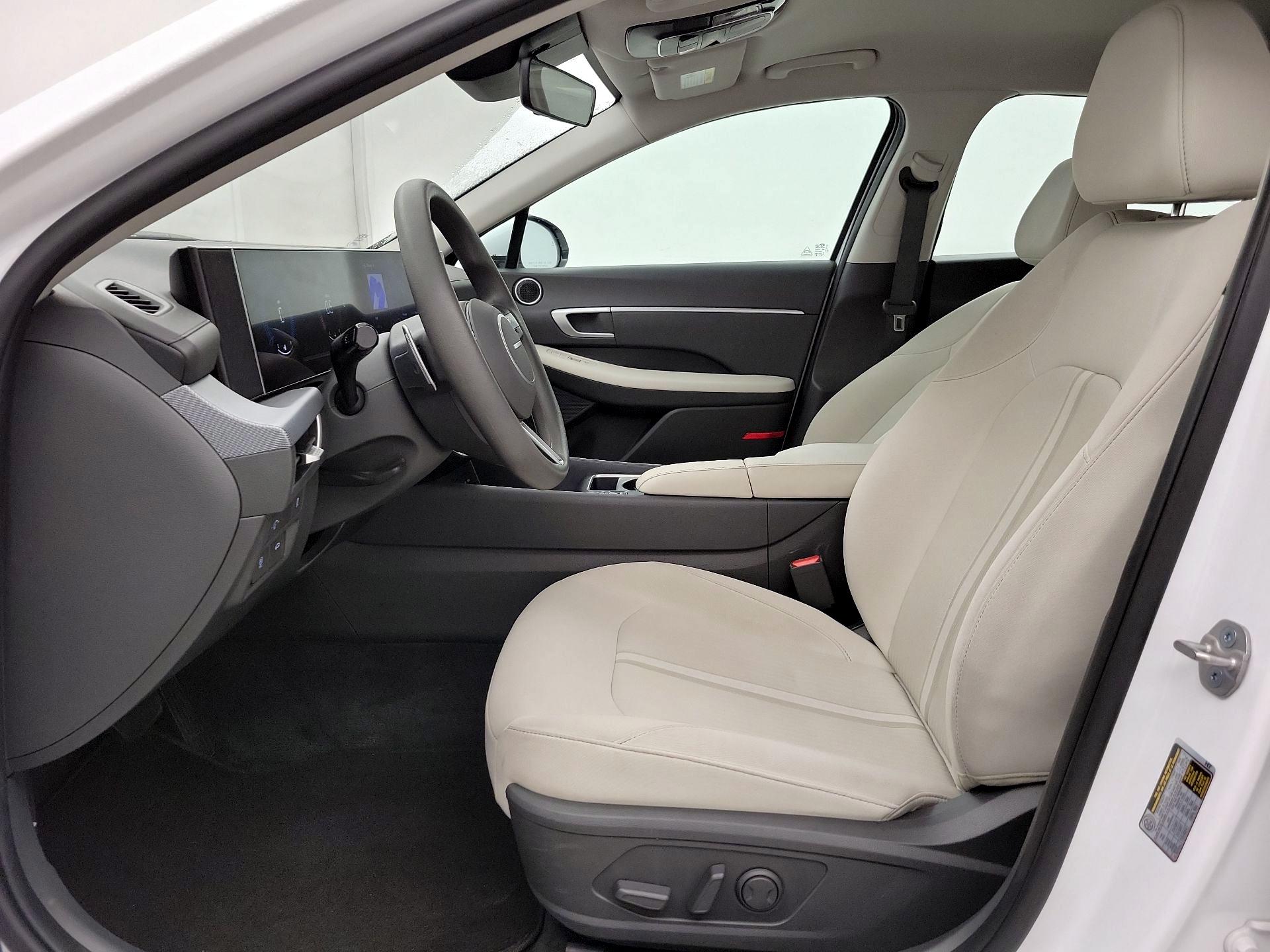 Thumbnail: 2025 Hyundai Sonata - 11