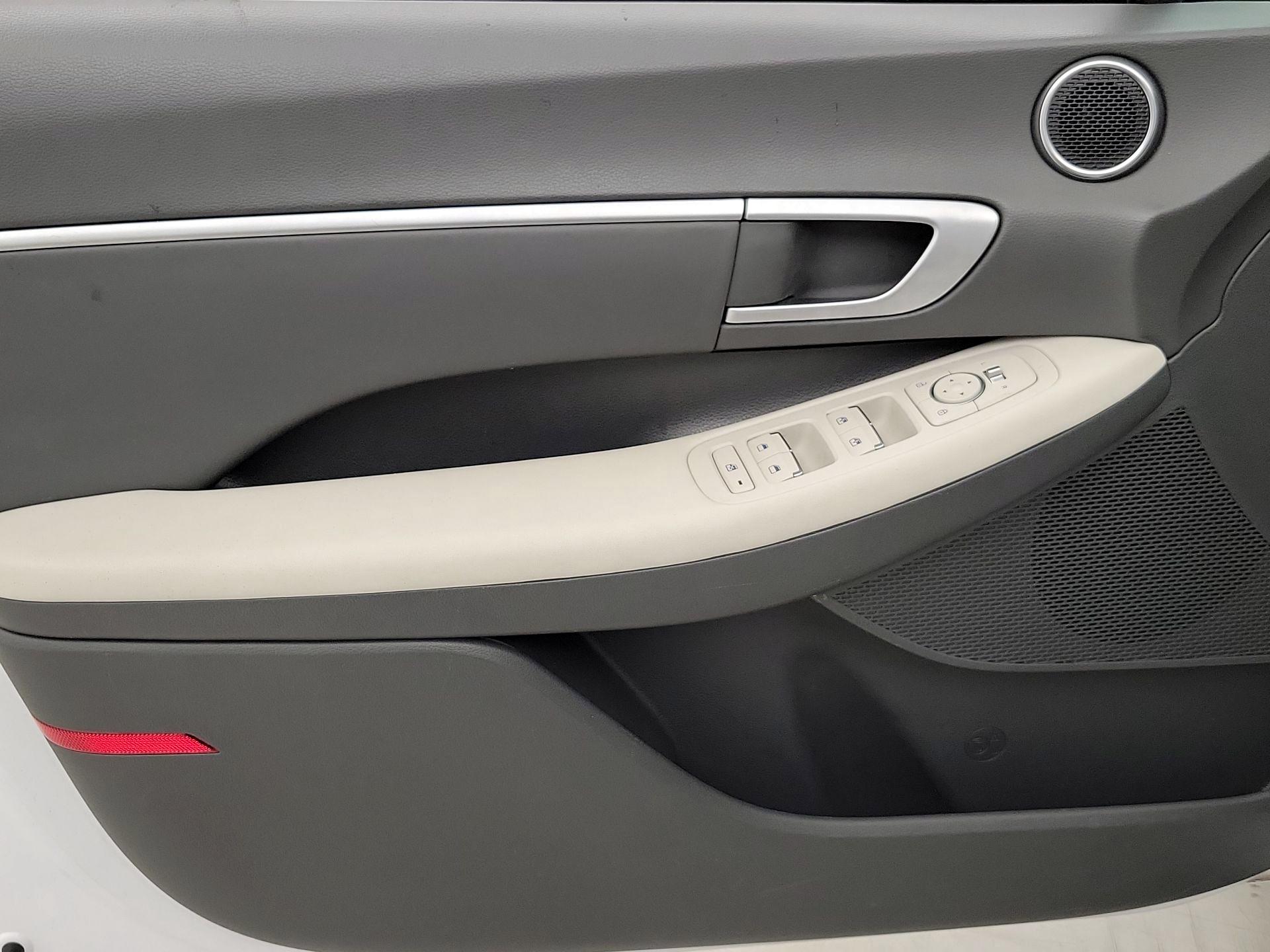 Thumbnail: 2025 Hyundai Sonata - 12