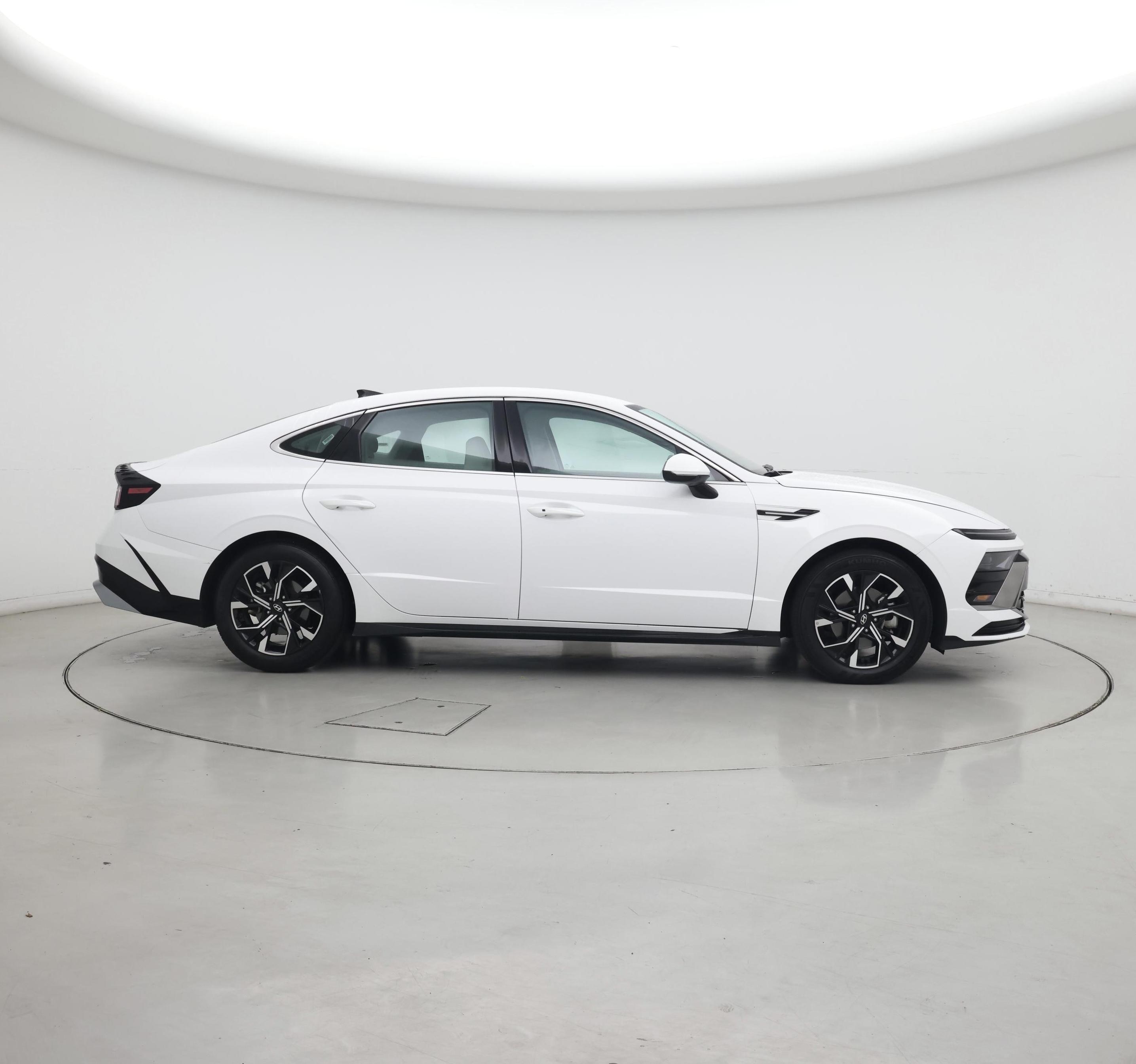 Thumbnail: 2025 Hyundai Sonata - 7