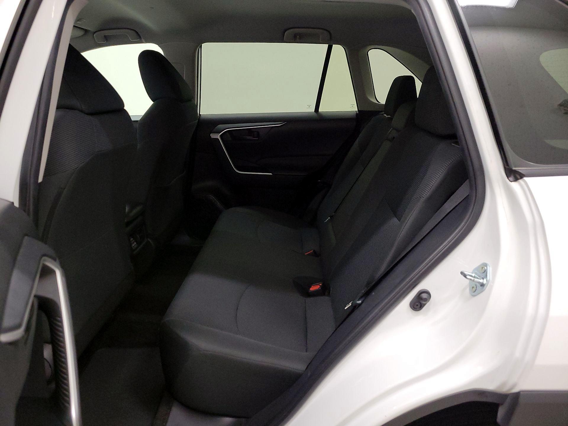 Thumbnail: 2024 Toyota RAV4 - 19