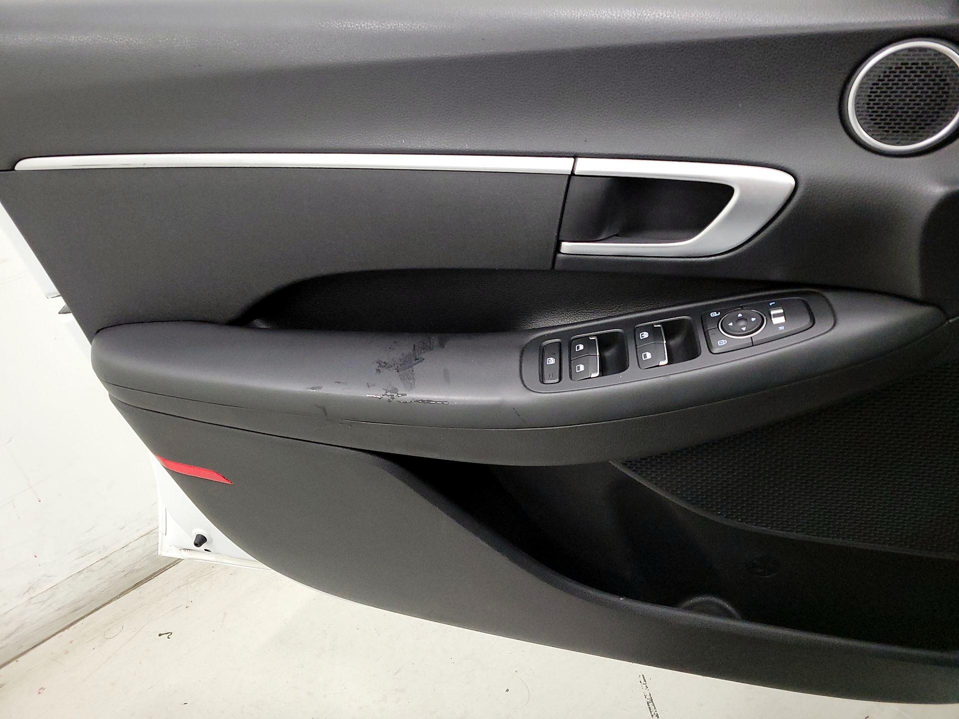 Thumbnail: 2021 Hyundai Sonata - 12