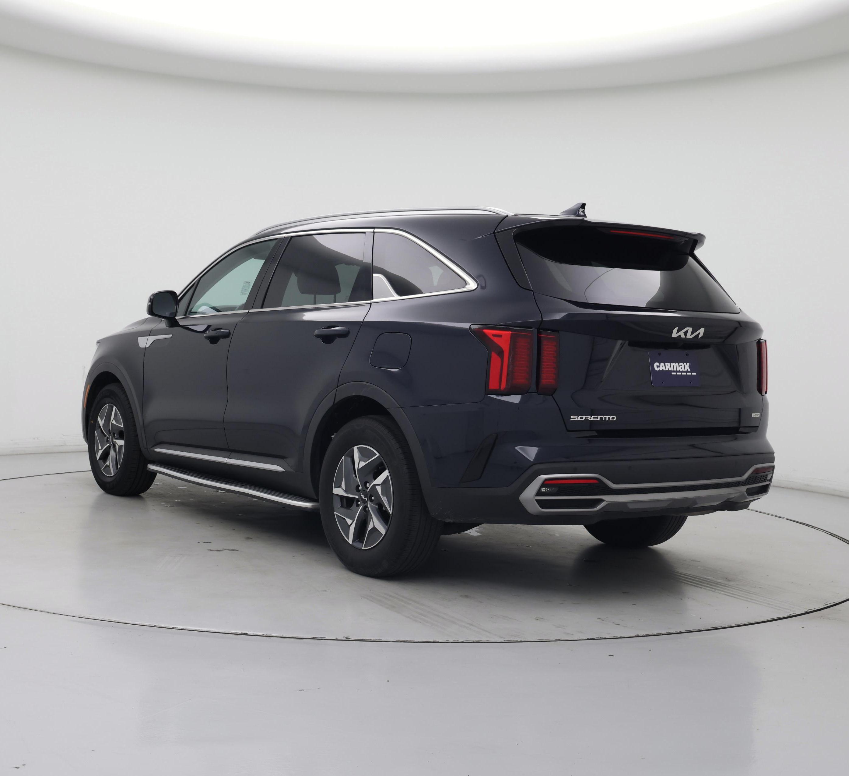 Thumbnail: 2023 Kia Sorento - 2