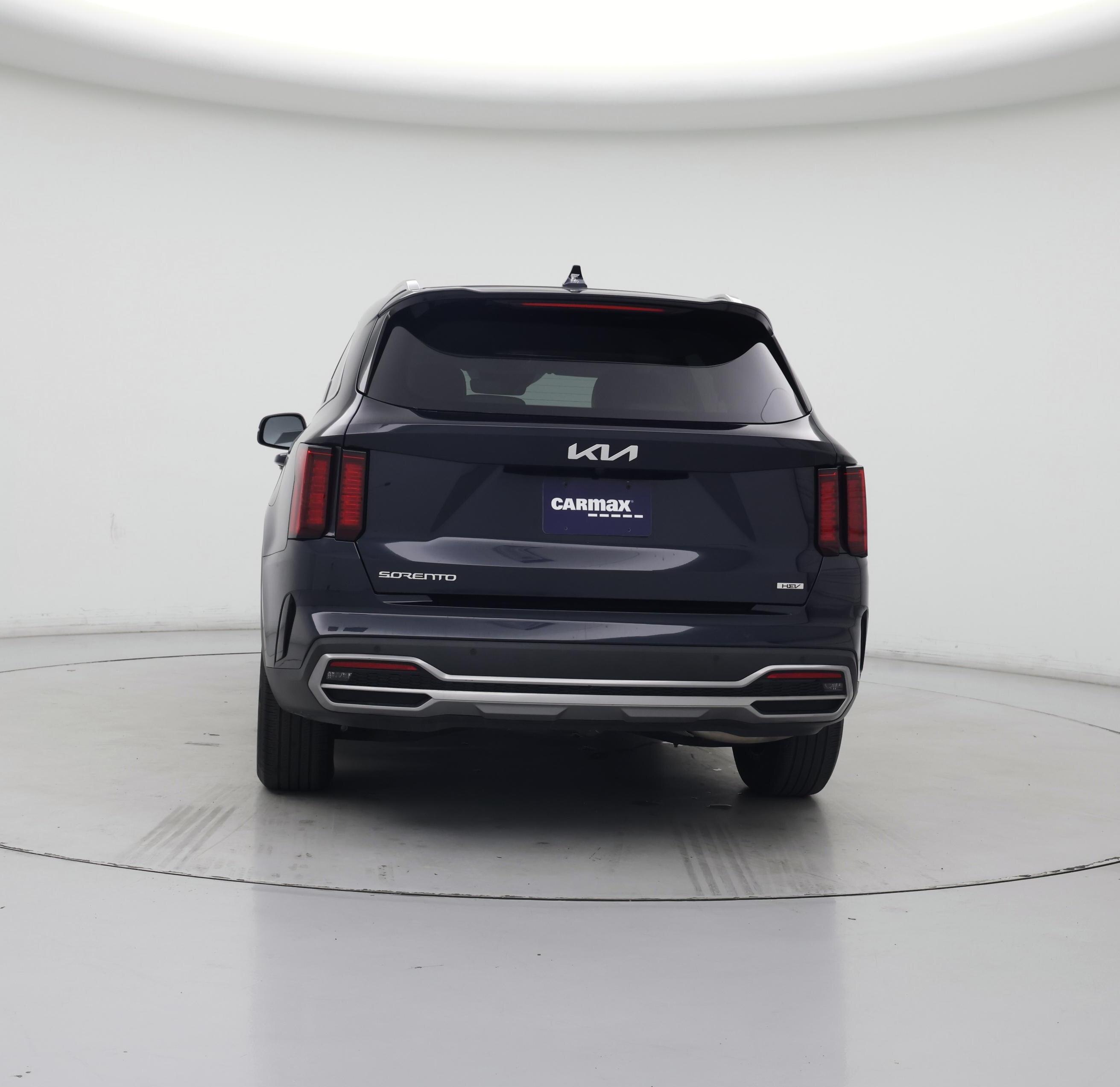 Thumbnail: 2023 Kia Sorento - 6