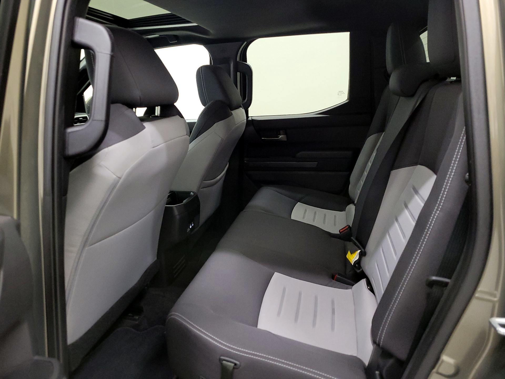 Thumbnail: 2024 Toyota Tacoma - 20