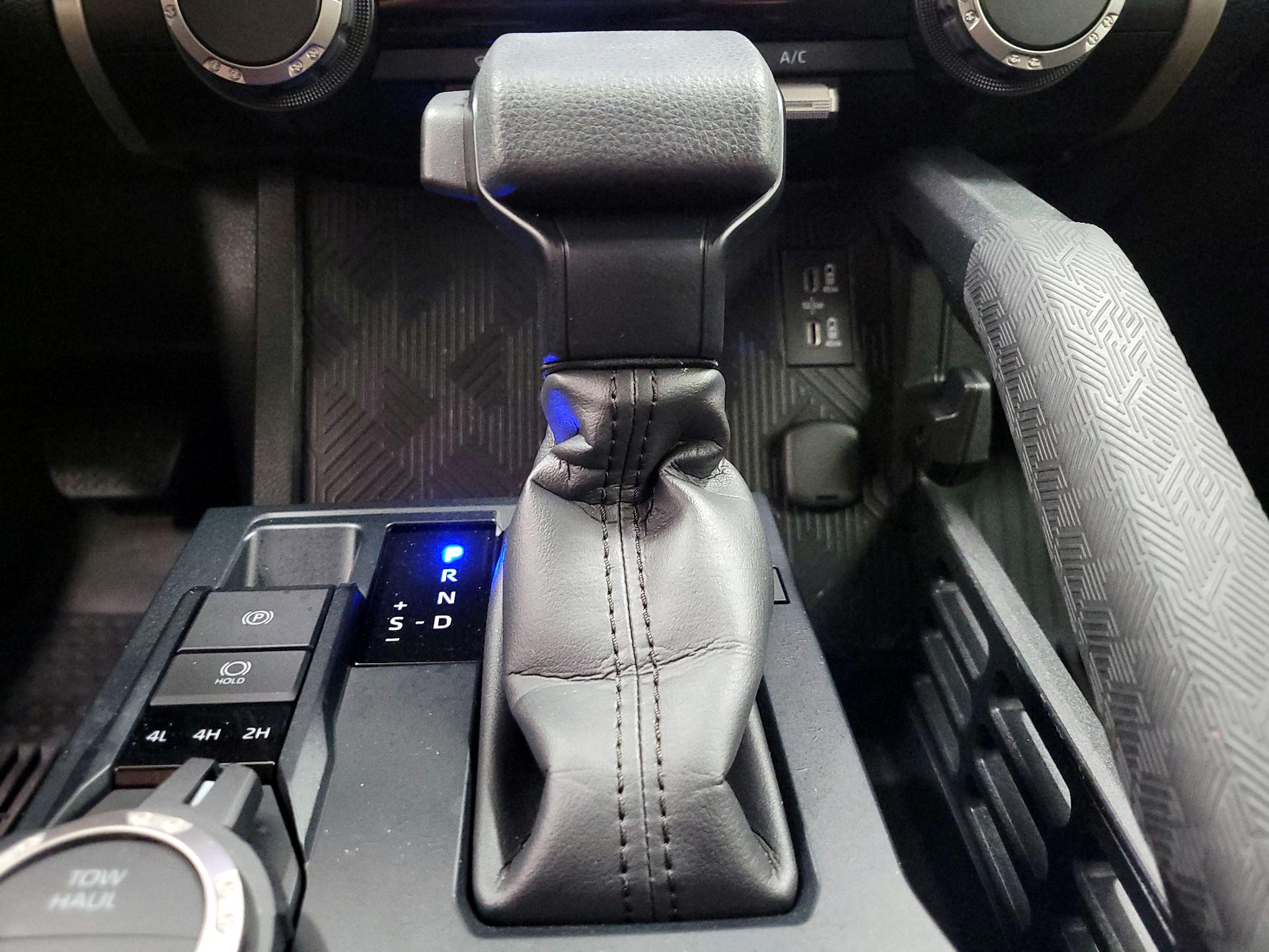 Thumbnail: 2024 Toyota Tacoma - 17