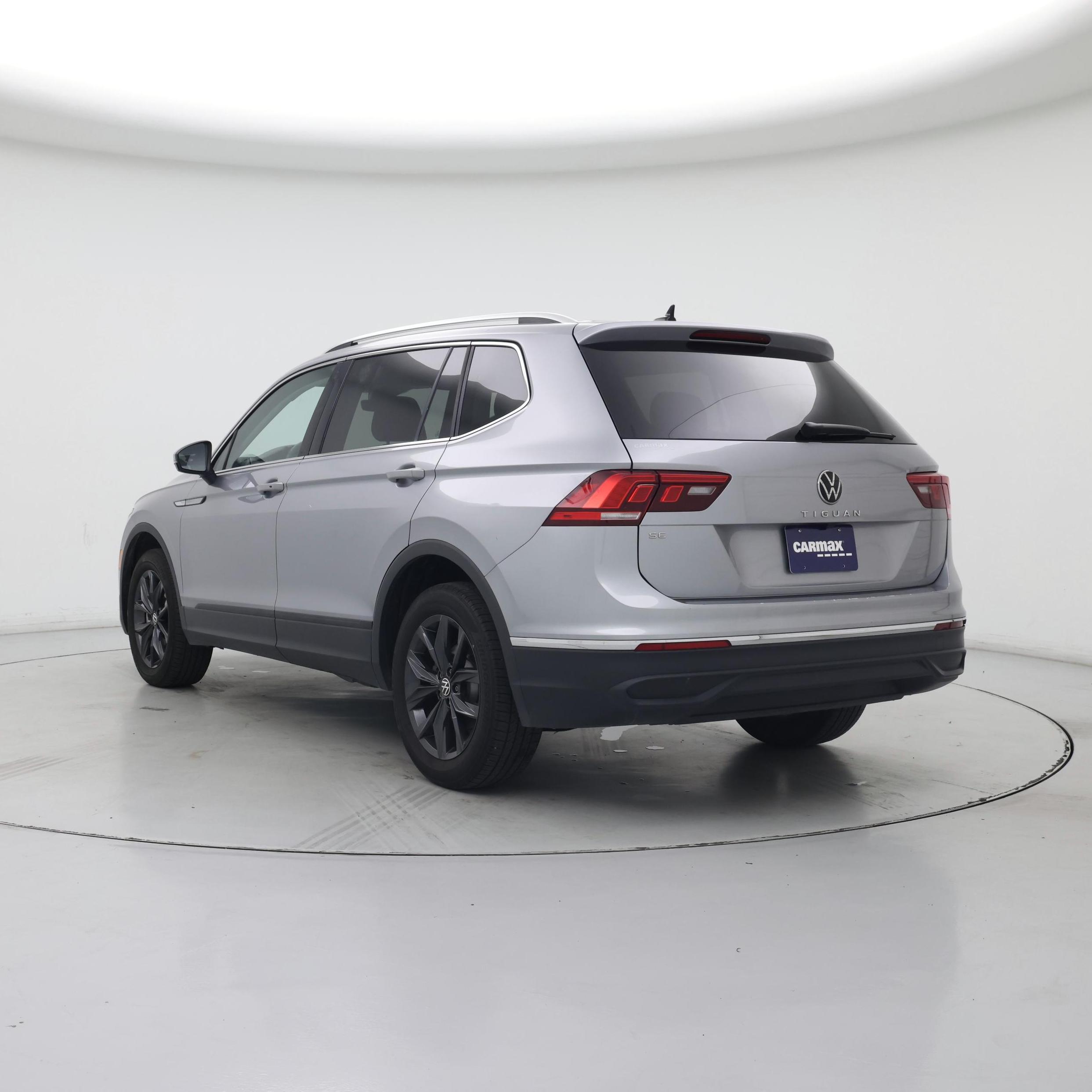 Thumbnail: 2024 Volkswagen Tiguan - 2