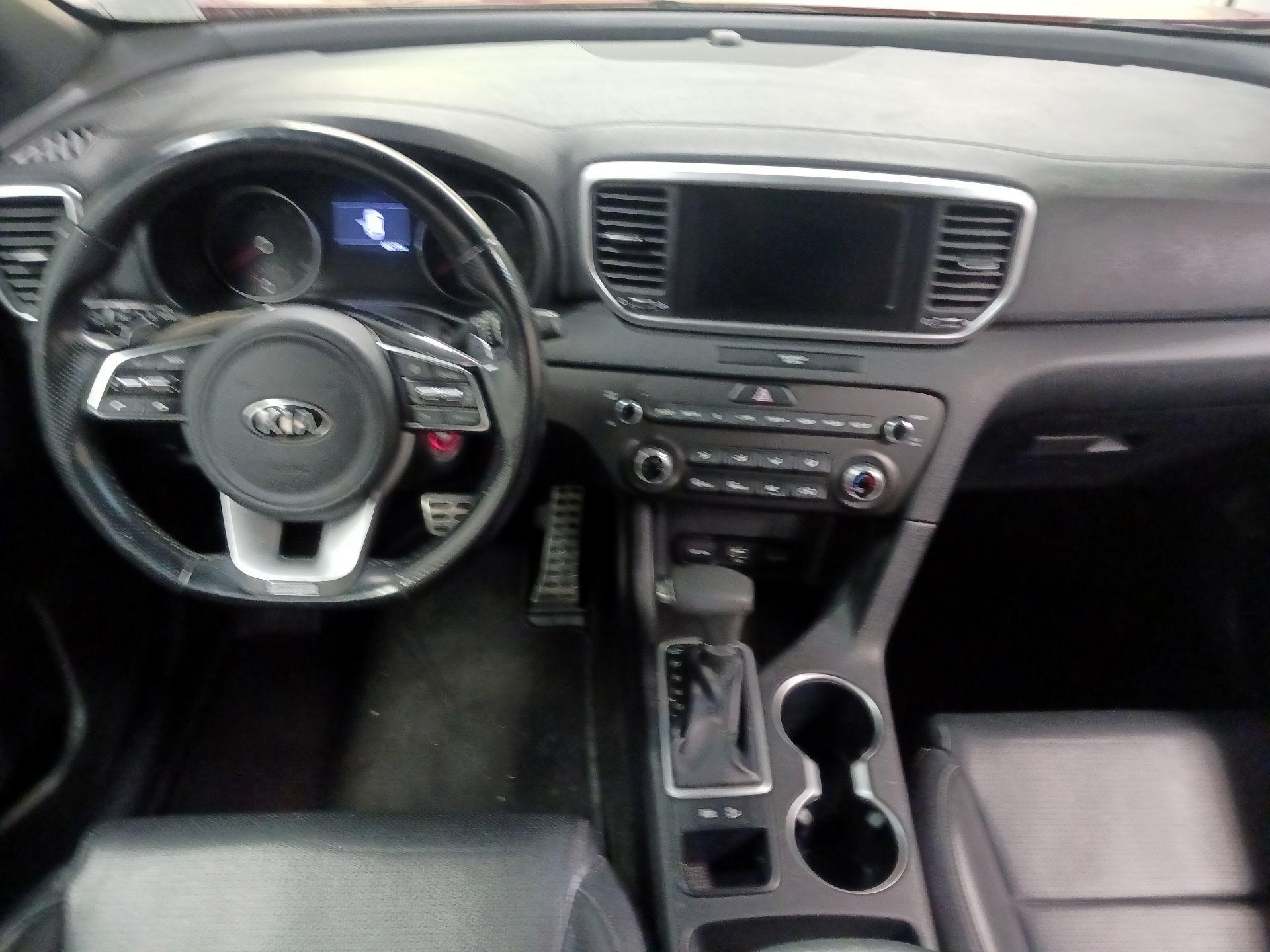 Thumbnail: 2021 Kia Sportage - 9