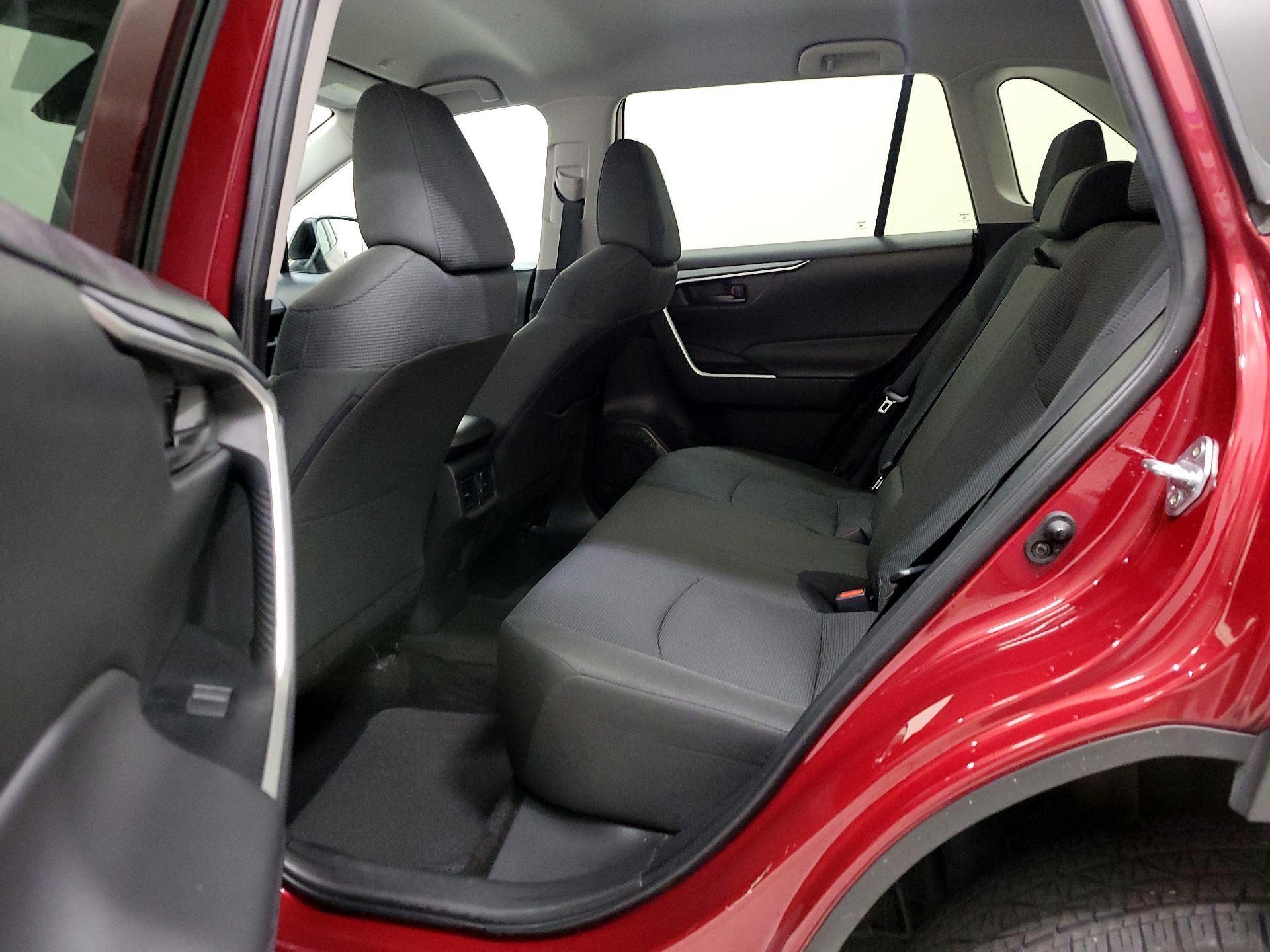 Thumbnail: 2024 Toyota RAV4 - 18