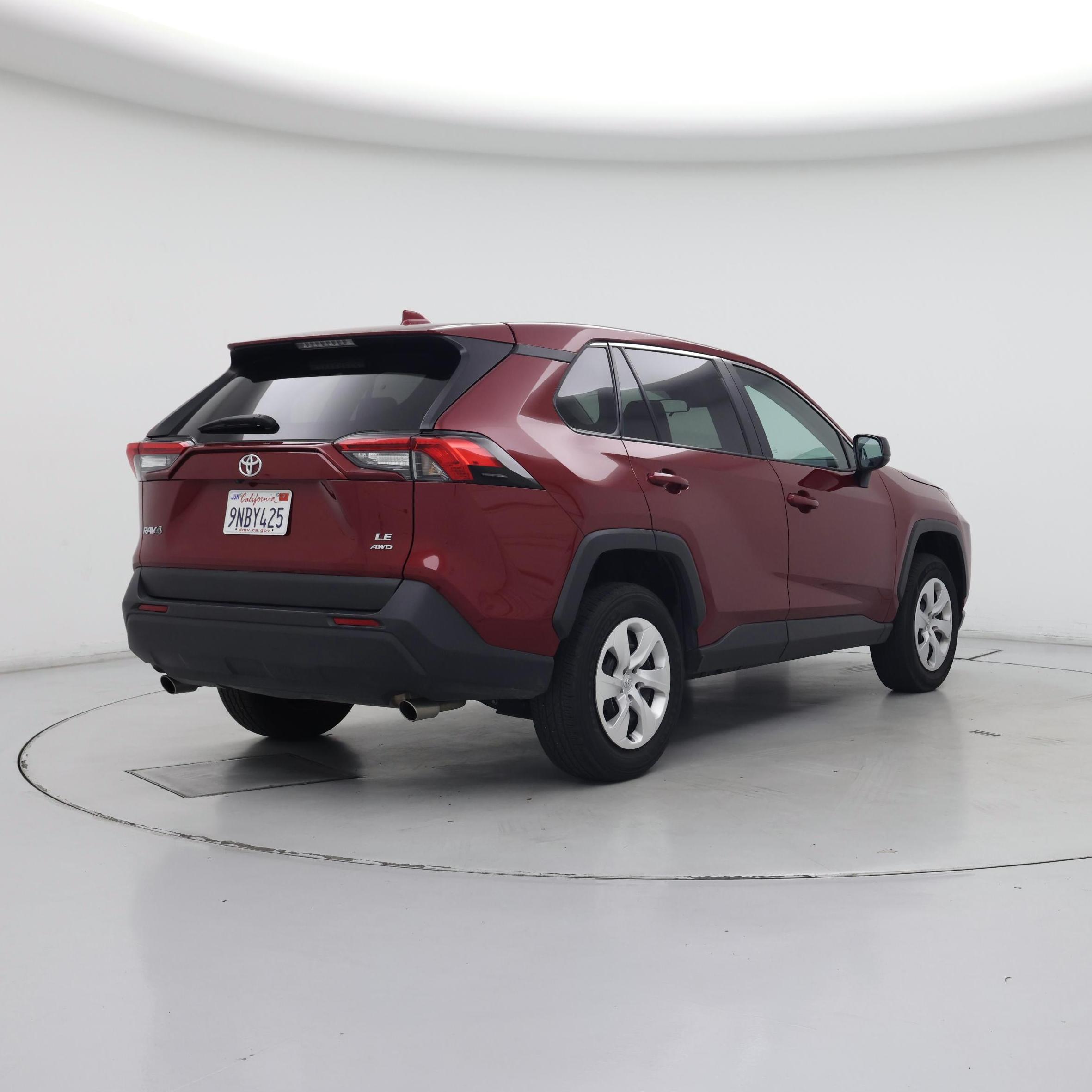 Thumbnail: 2024 Toyota RAV4 - 8