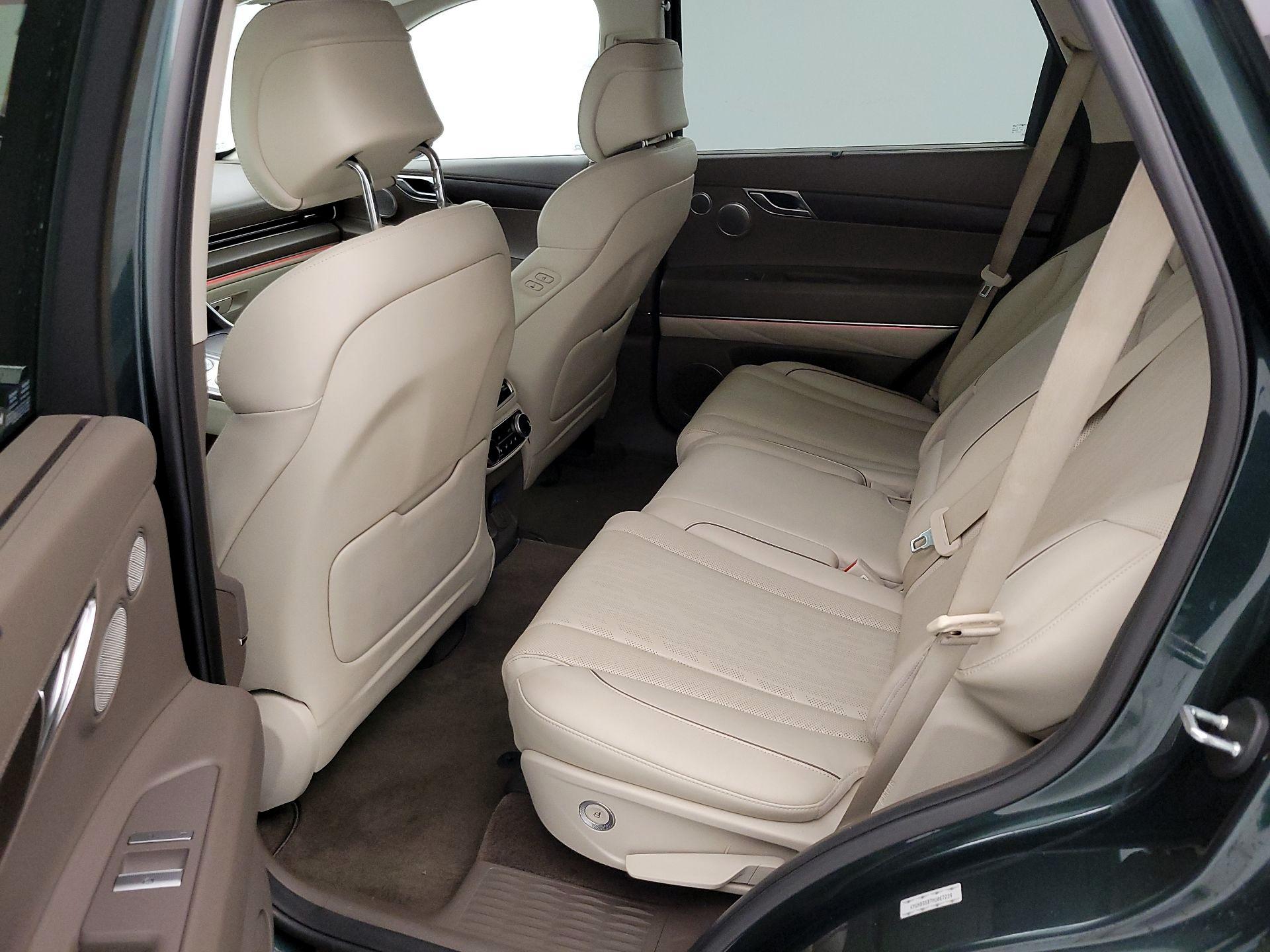 Thumbnail: 2021 Genesis GV80 - 20