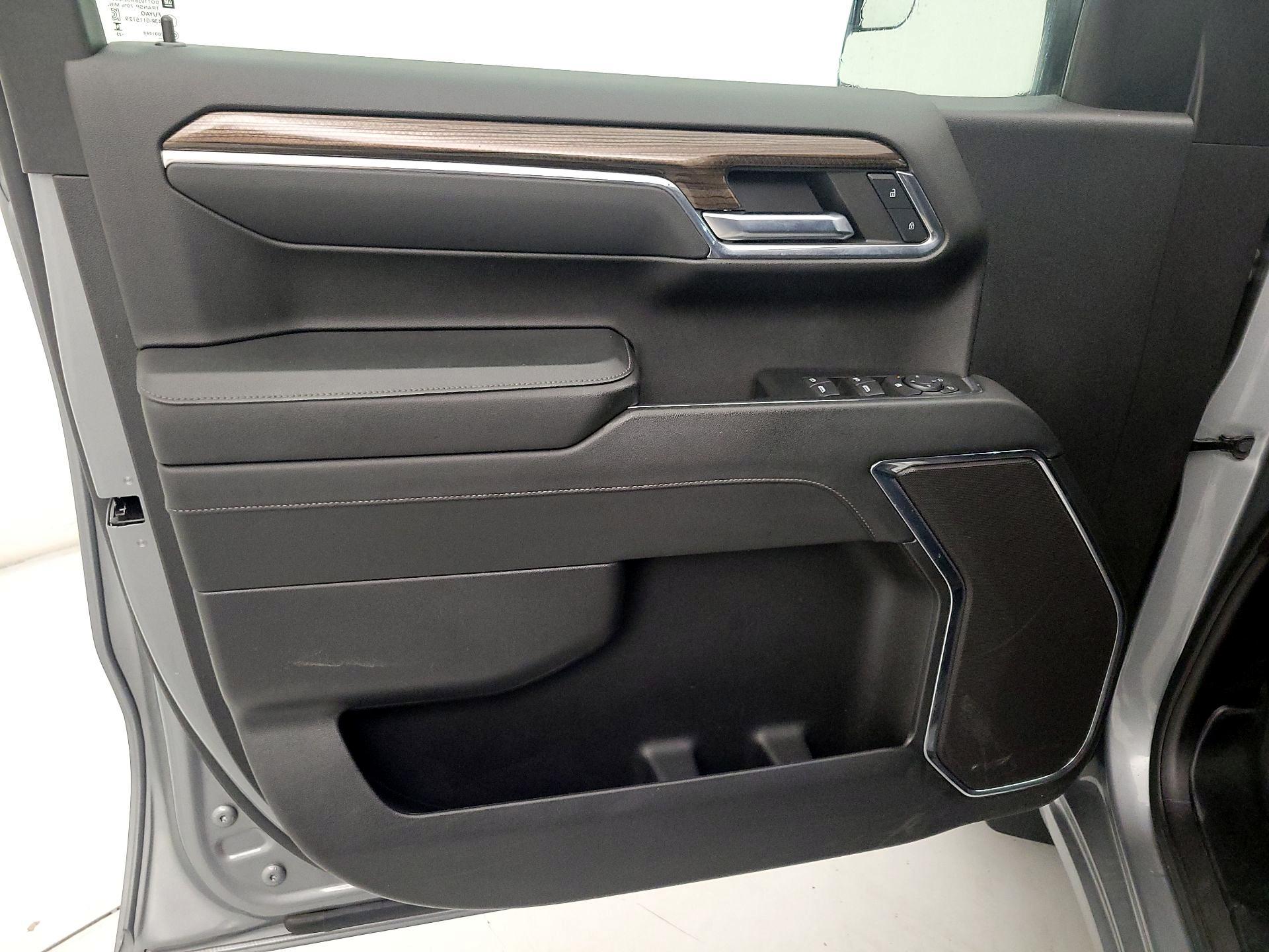 Thumbnail: 2023 Chevrolet Silverado 1500 - 12