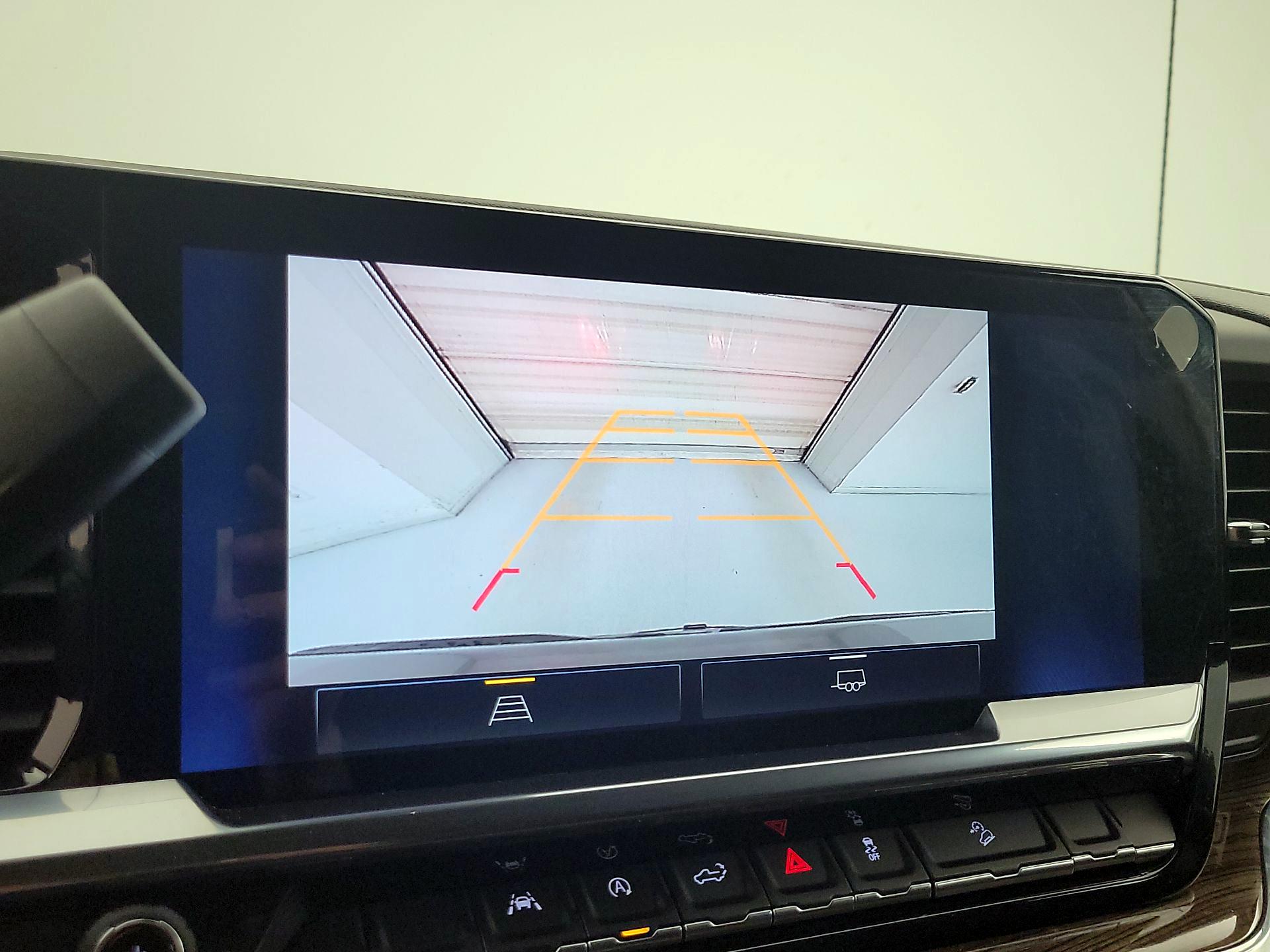 Thumbnail: 2023 Chevrolet Silverado 1500 - 14