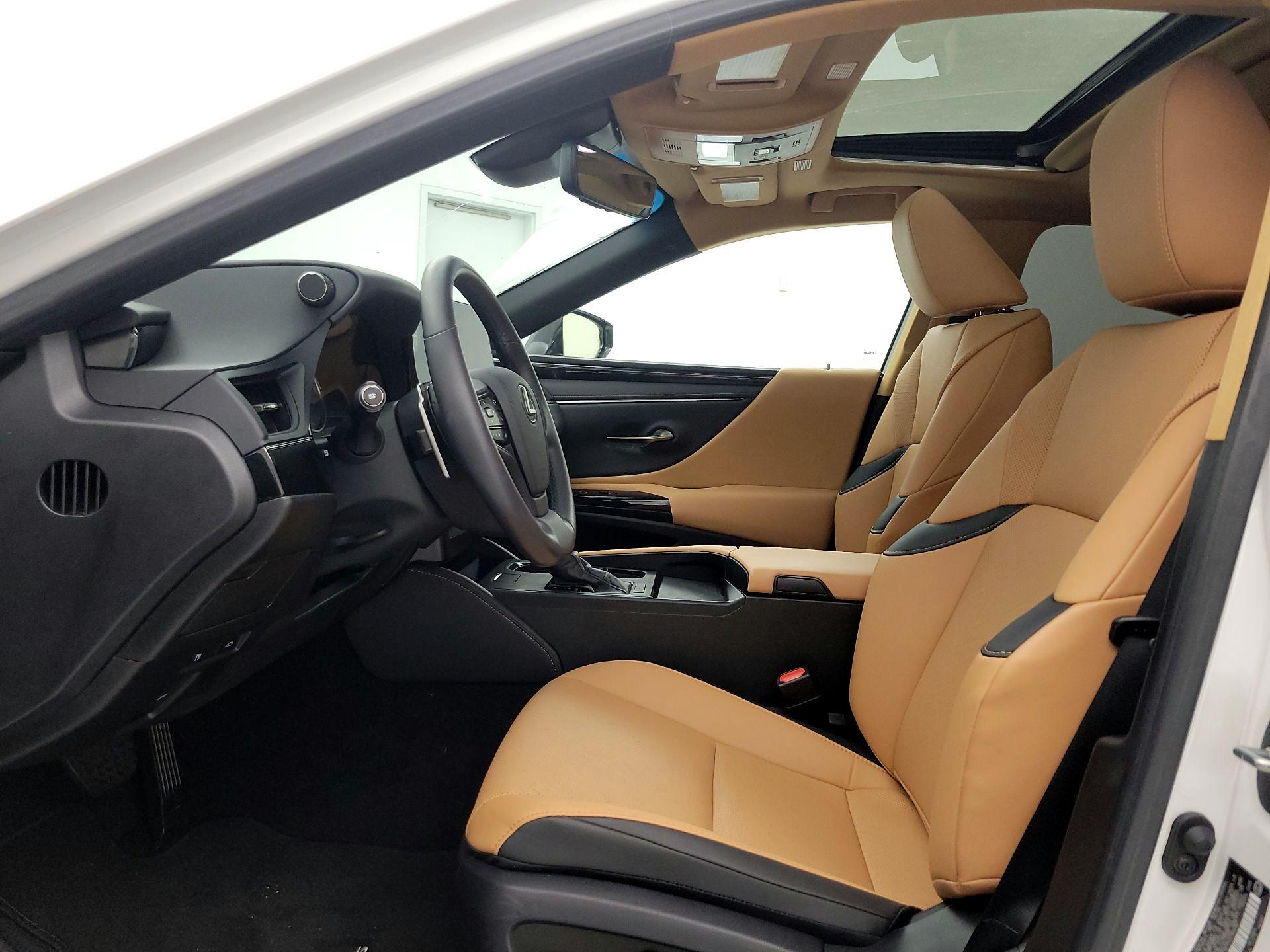 Thumbnail: 2025 Lexus ES - 11