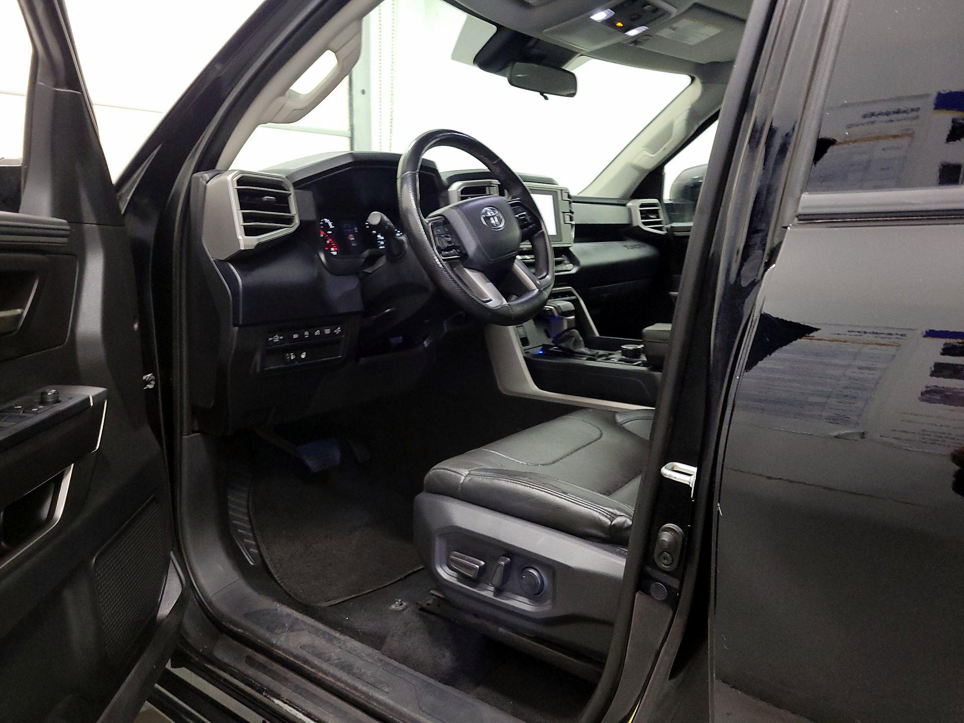 Thumbnail: 2024 Toyota Tundra - 11