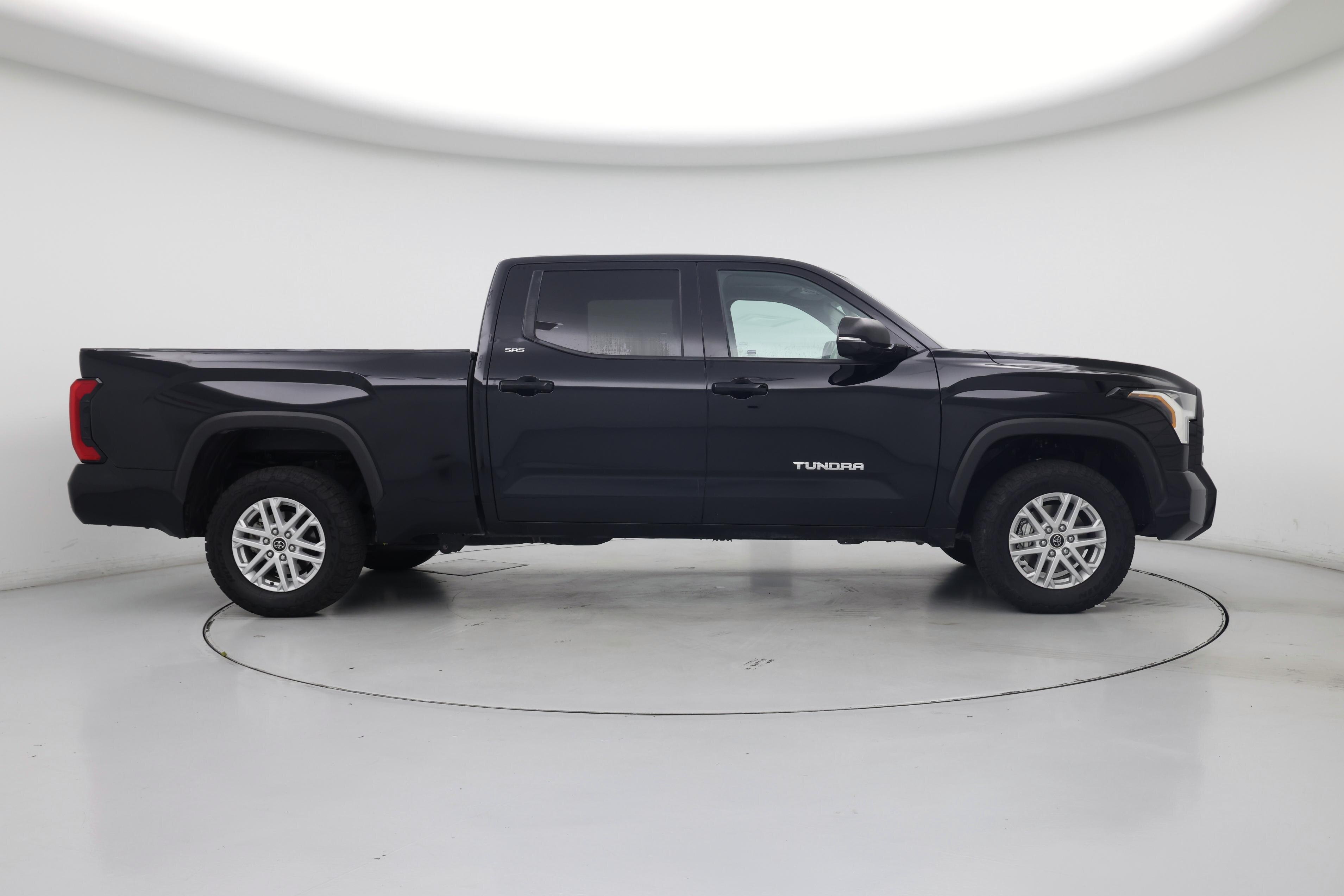 Thumbnail: 2024 Toyota Tundra - 7