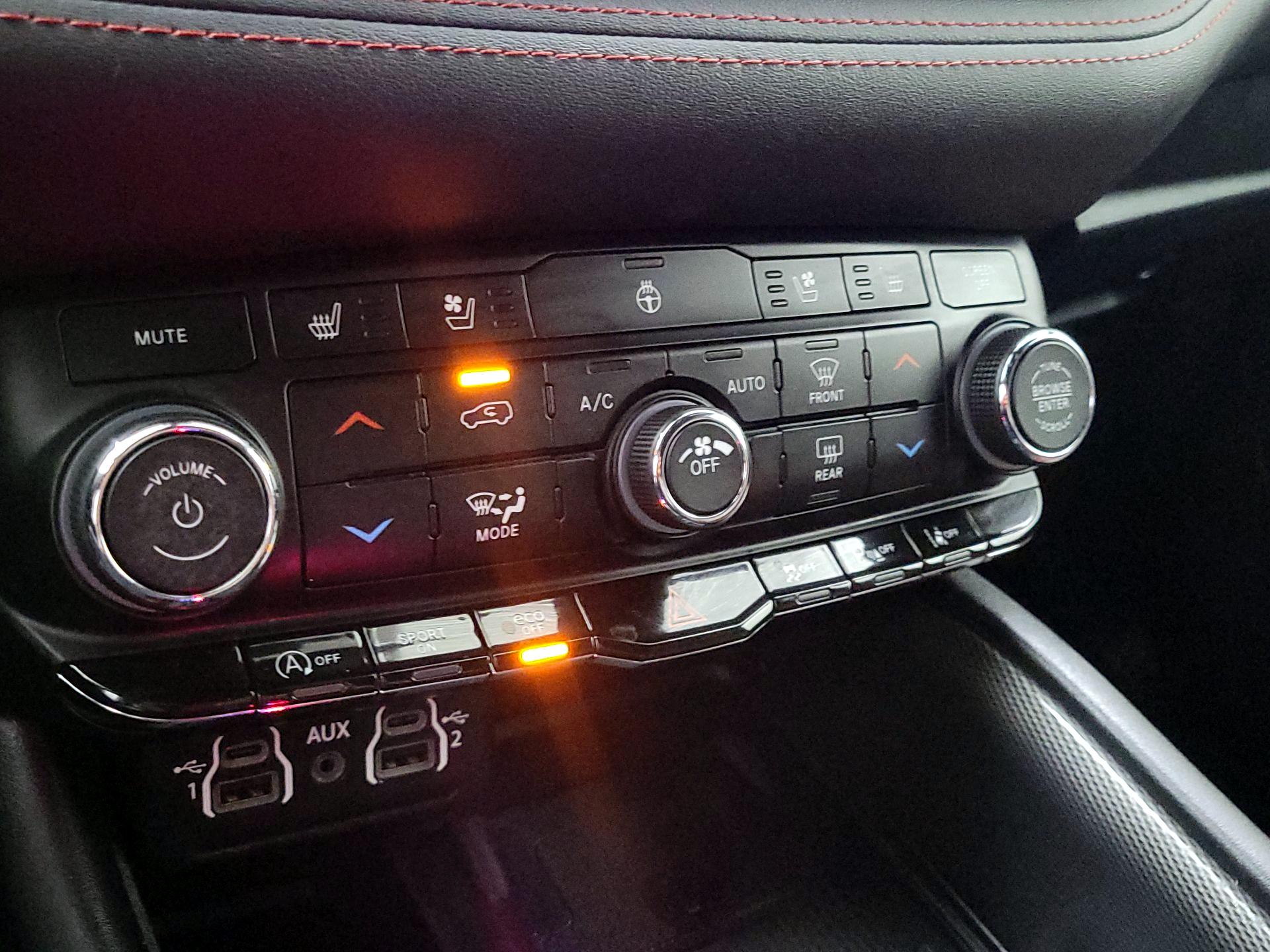 Thumbnail: 2023 Dodge Durango - 17