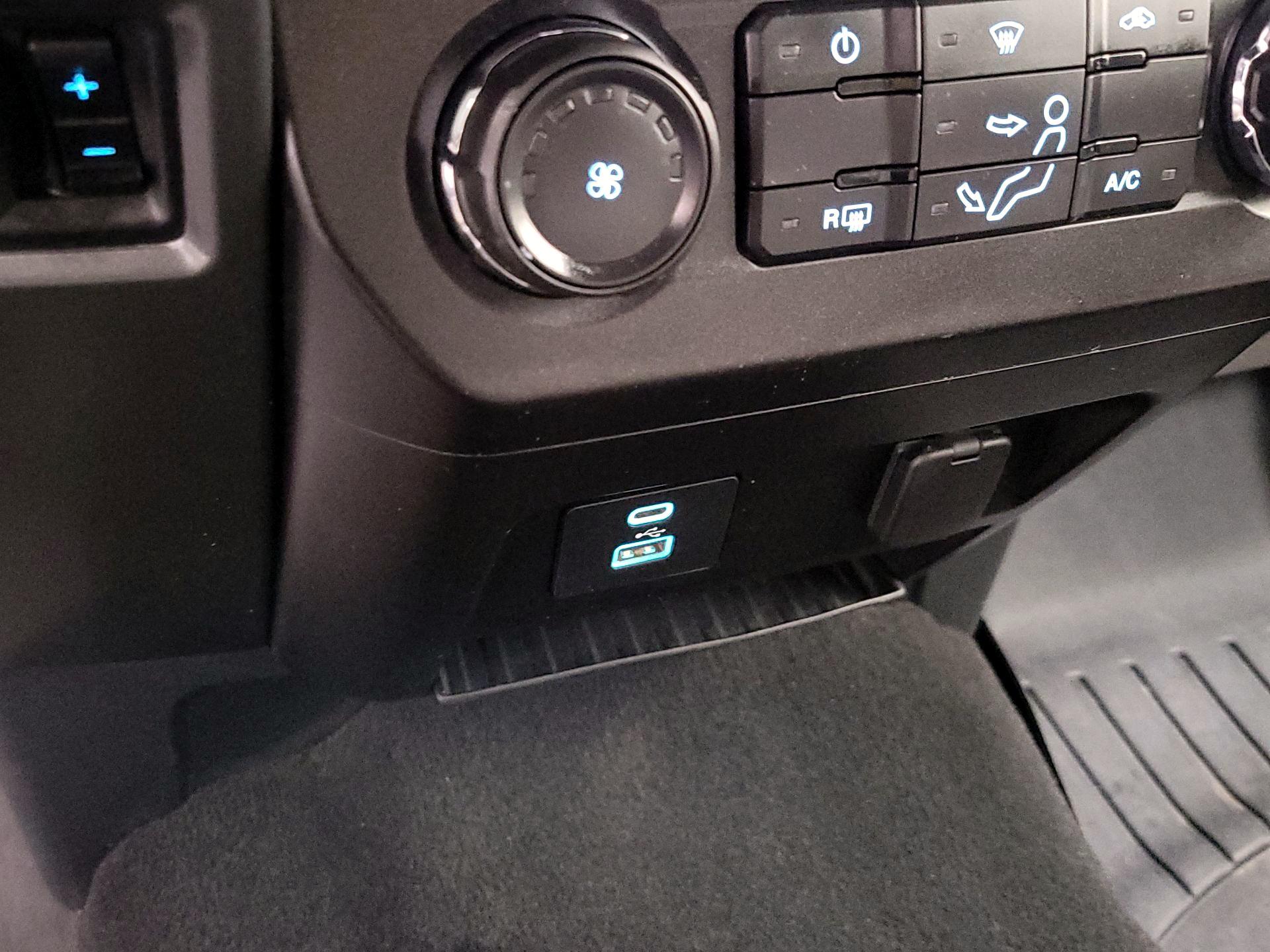 Thumbnail: 2021 Ford F-250 - 18