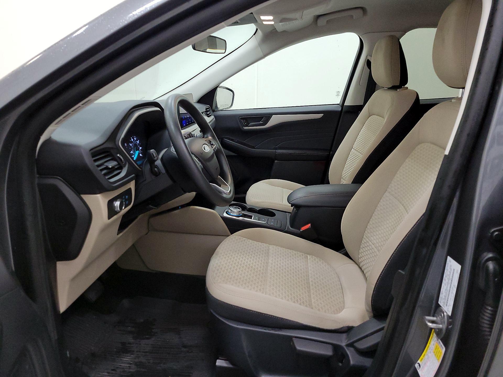 Thumbnail: 2022 Ford Escape - 11