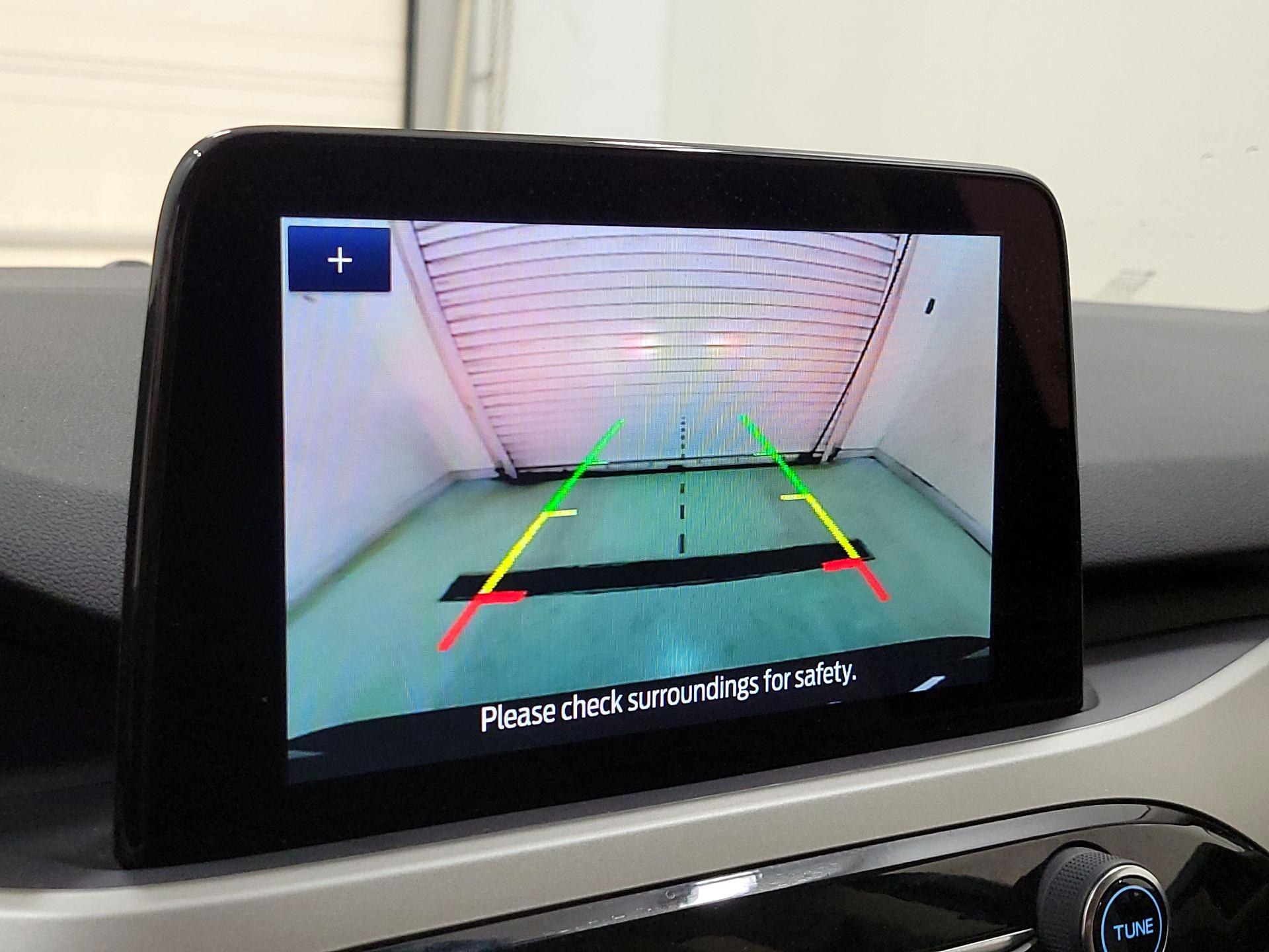 Thumbnail: 2022 Ford Escape - 14