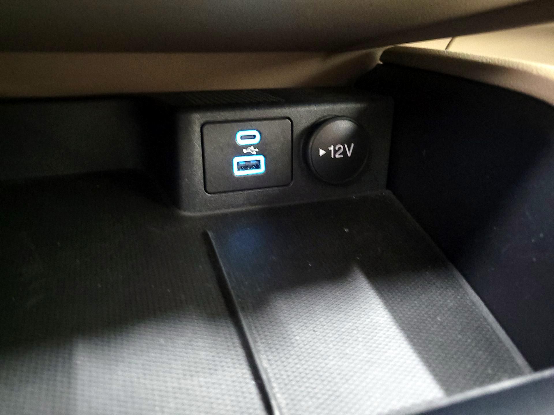 Thumbnail: 2022 Ford Escape - 18