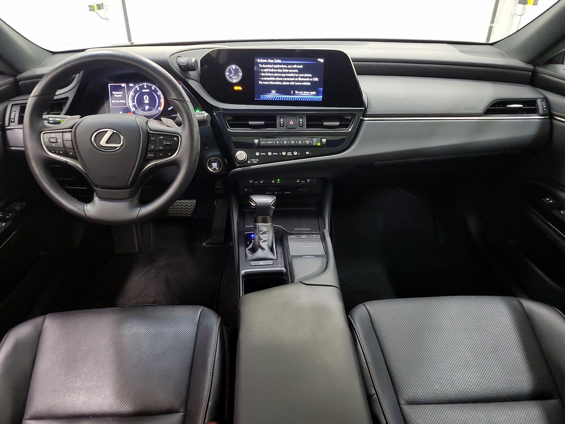 Thumbnail: 2022 Lexus ES - 9