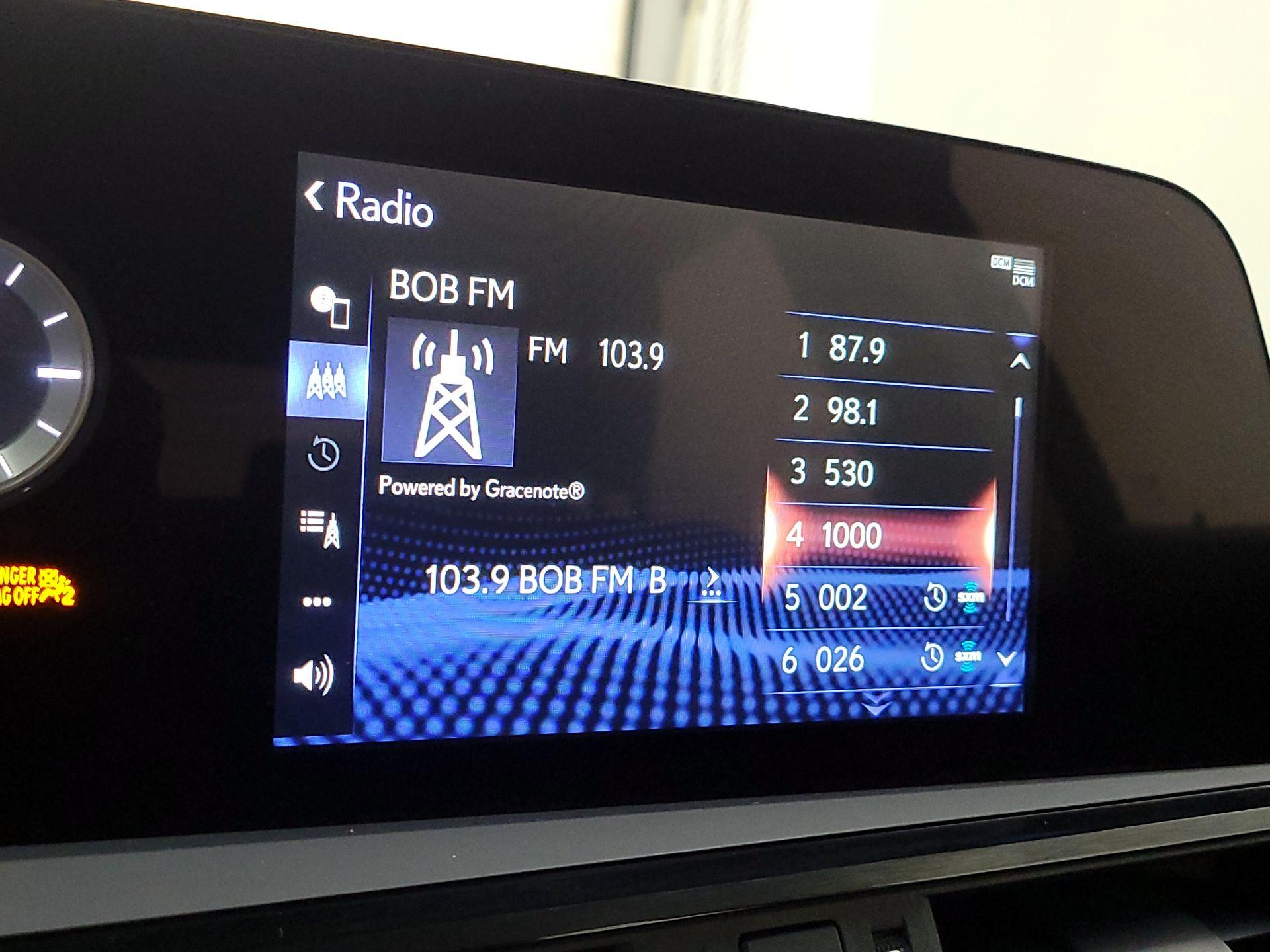 Thumbnail: 2022 Lexus ES - 15