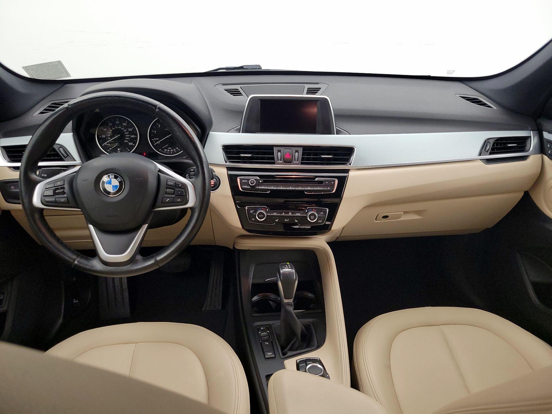 Thumbnail: 2017 BMW X1 - 9