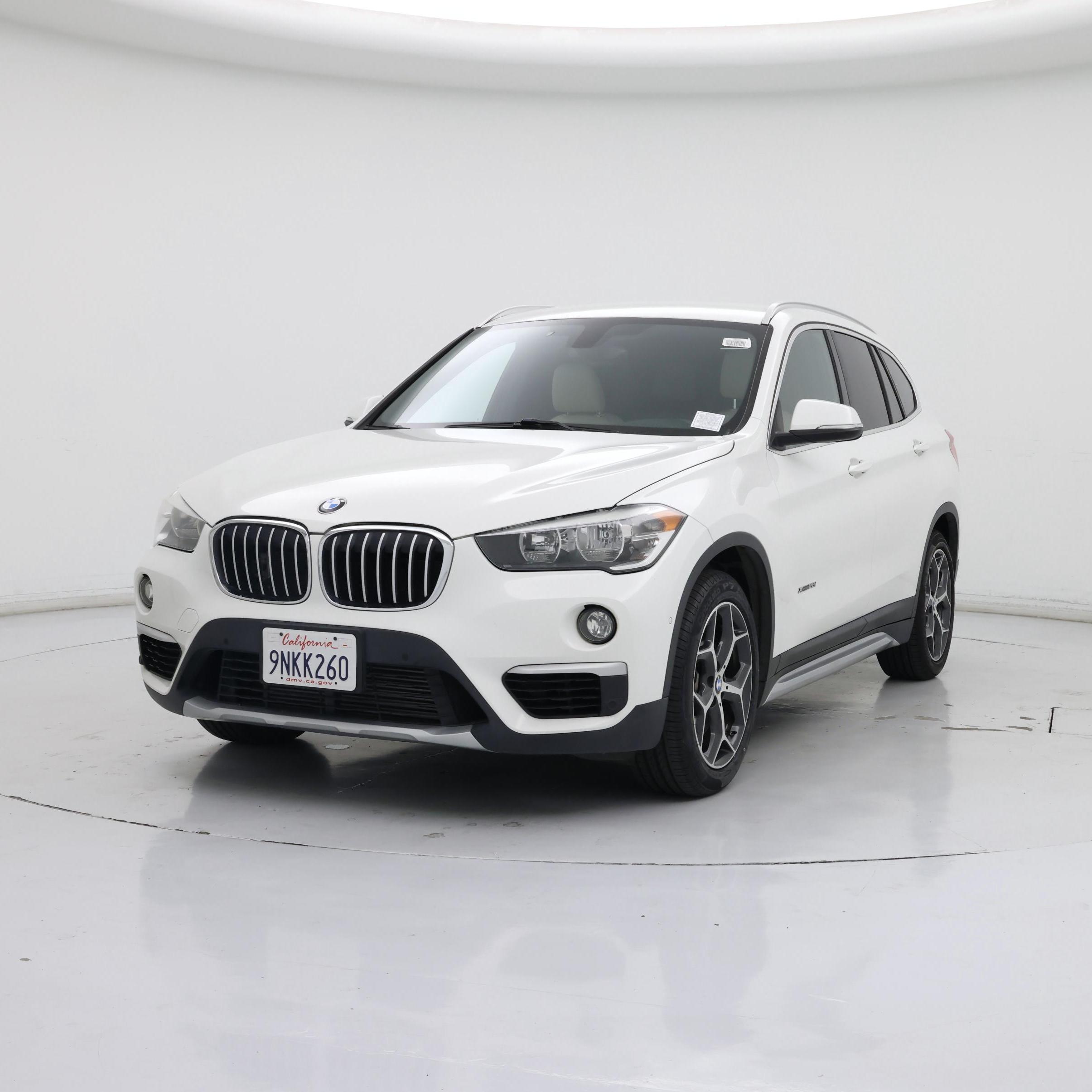 Thumbnail: 2017 BMW X1 - 4