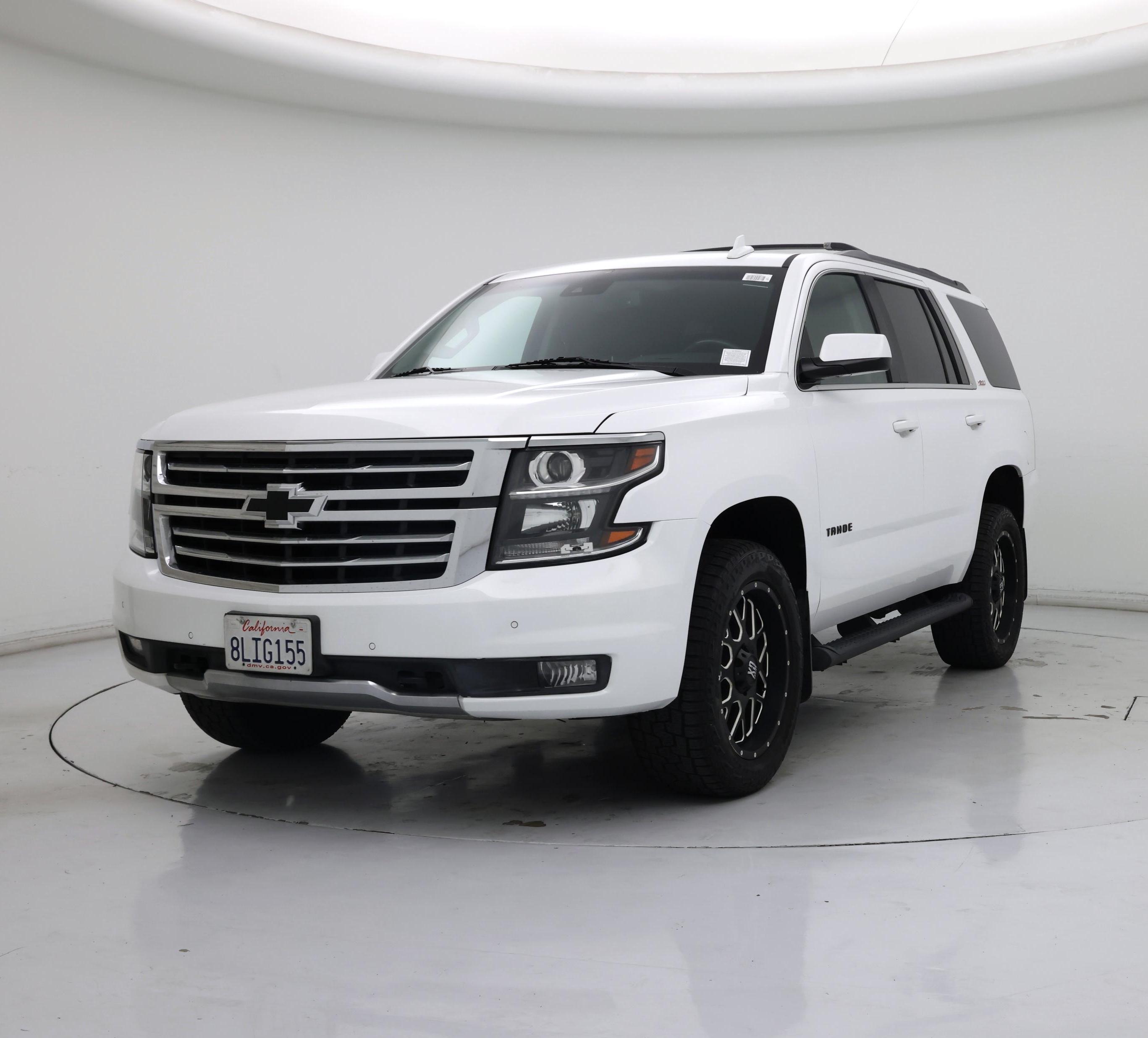 Thumbnail: 2019 Chevrolet Tahoe - 4